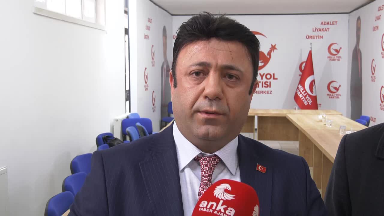 MİLLİ YOL PARTİSİ GENEL BAŞKAN YARDIMCISI YUNUS EKŞİ: "HÜKÜMET ŞOFÖRLERE GEREKLİ DESTEKLERİ YAPSIN”