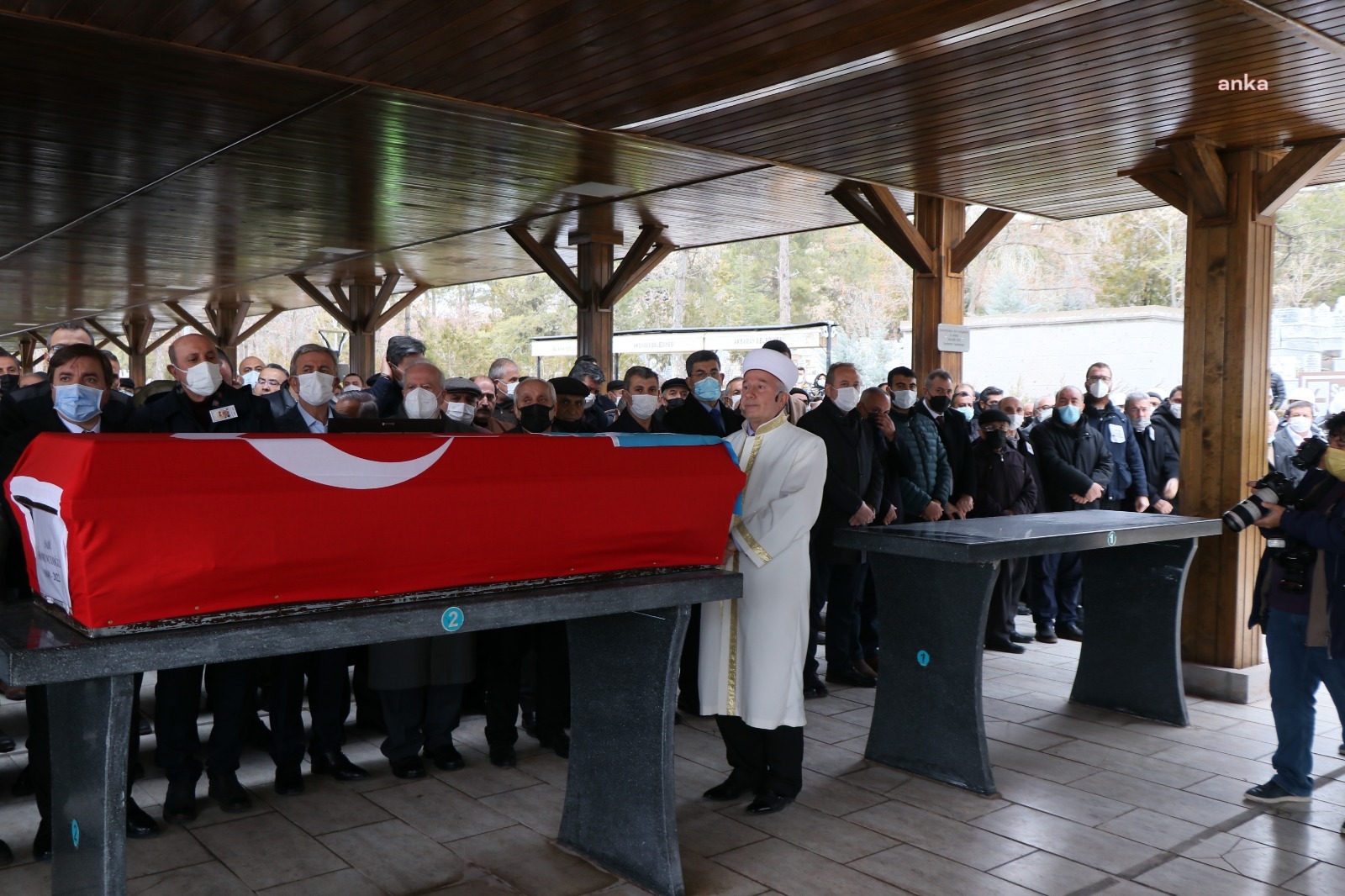 ESKİ BAKAN SADİ SOMUNCUOĞLU AKSARAY'DA TOPRAĞA VERİLDİ