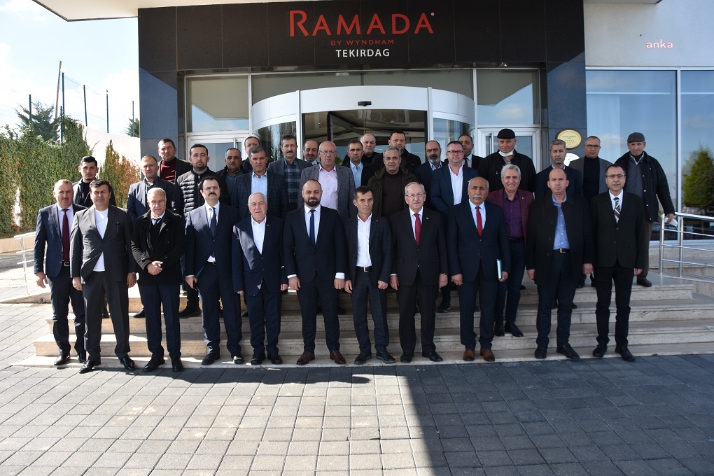 TEKİRDAĞ BÜYÜKŞEHİR BELEDİYE BAŞKANI ALBAYRAK, TOPLU TAŞIMA SİSTEMİNİN PAYDAŞLARI İLE BİR ARAYA GELDİ