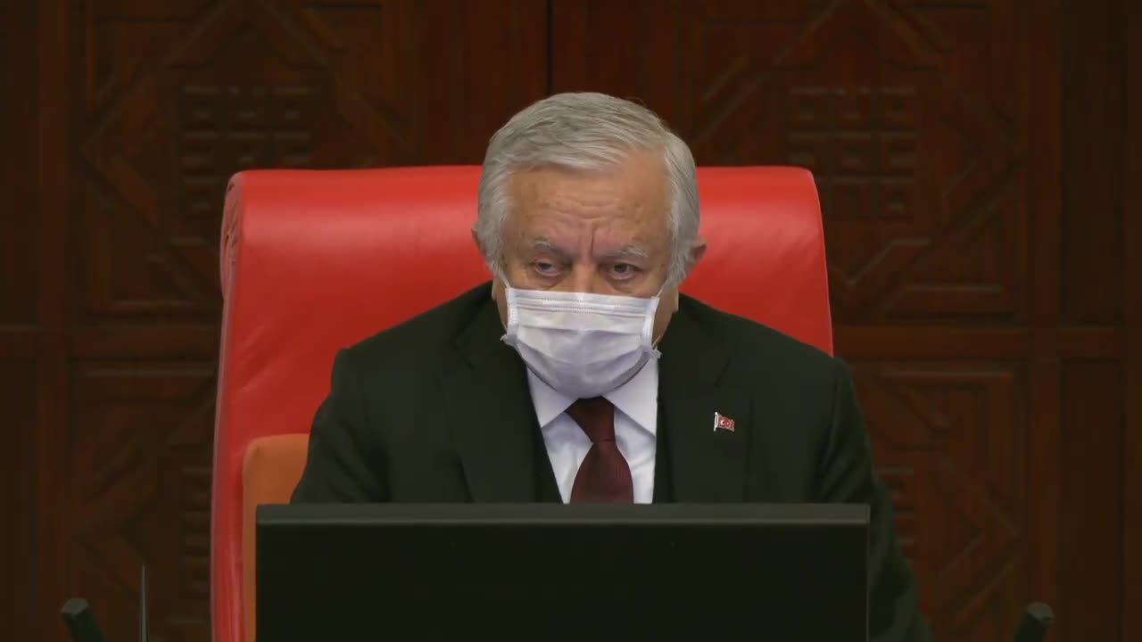 ÇAKIRÖZER: SAVAŞ KAPIYI ÇALMIŞKEN, ZİYARETLERİN ERTELENMEMİŞ OLMASI BÜYÜK ÖNGÖRÜSÜZLÜK VE ZAFİYETTİR