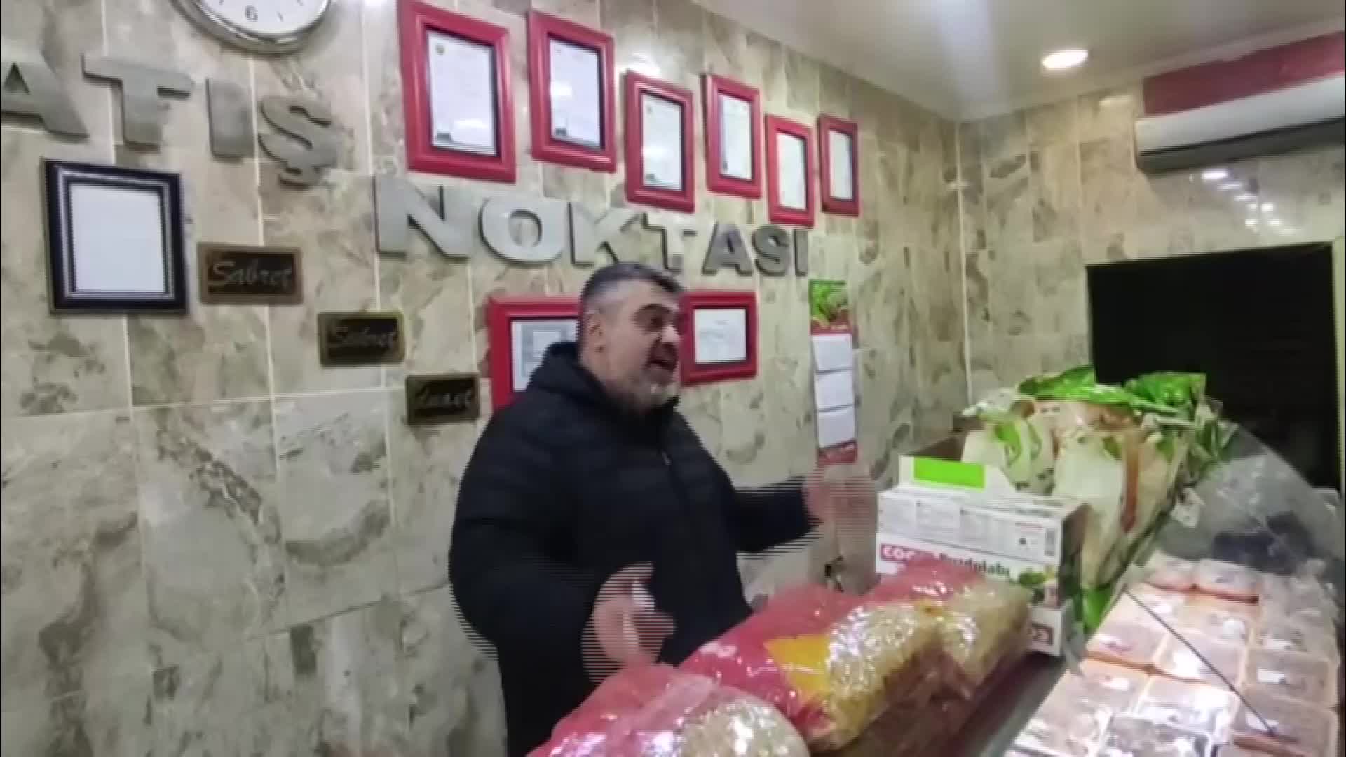 BODRUM'DA KIYI VE DENİZ DİBİ TEMİZLİĞİ ETKİNLİKLERİ SÜRÜYOR