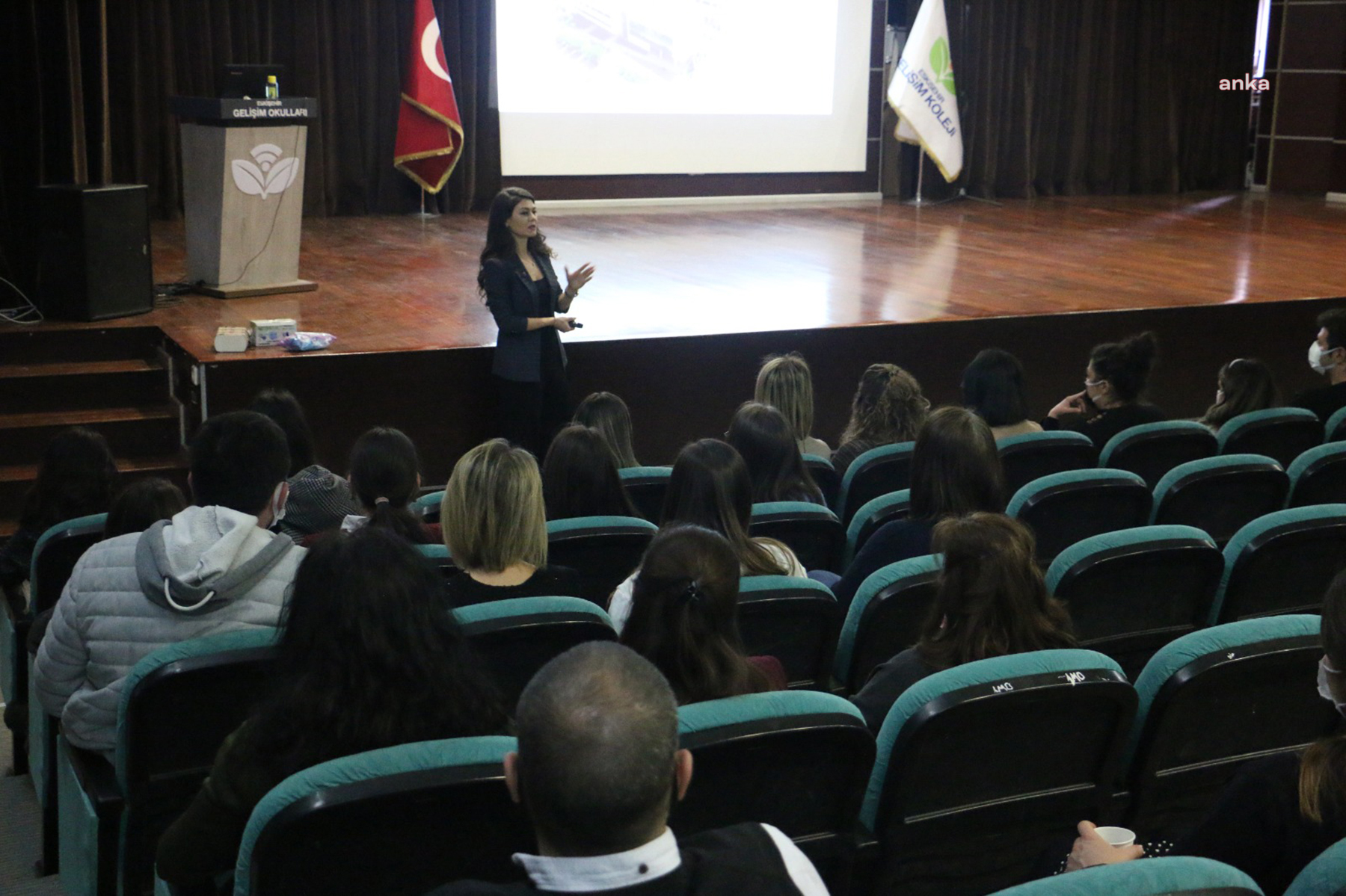 TEPEBAŞI’NDA ÇEVRE VE SIFIR ATIK EĞİTİMLERİ SÜRÜYOR
