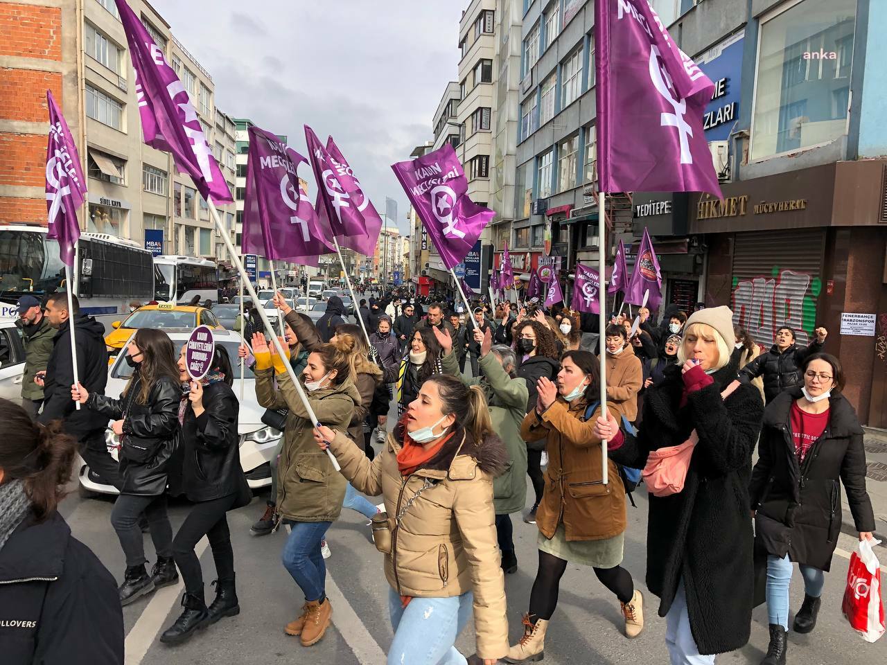 EGM’DEN 8 MART AÇIKLAMASI: İZİNSİZ GÖSTERİYE MÜSAADE EDİLMEYECEK