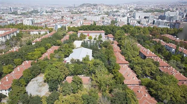 SARAÇOĞLU MAHALLESİ’NDE OTOPARK PROJESİ YARGIYA TAŞINDI
