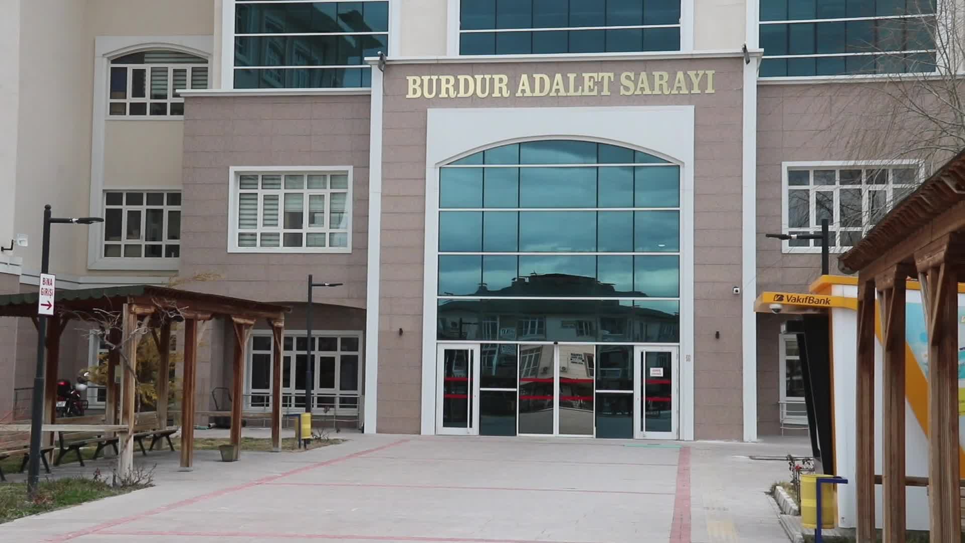GİZEM CANBULUT'U ÖLDÜREN EREN YILDIZ'A 20 YIL HAPİS CEZASI