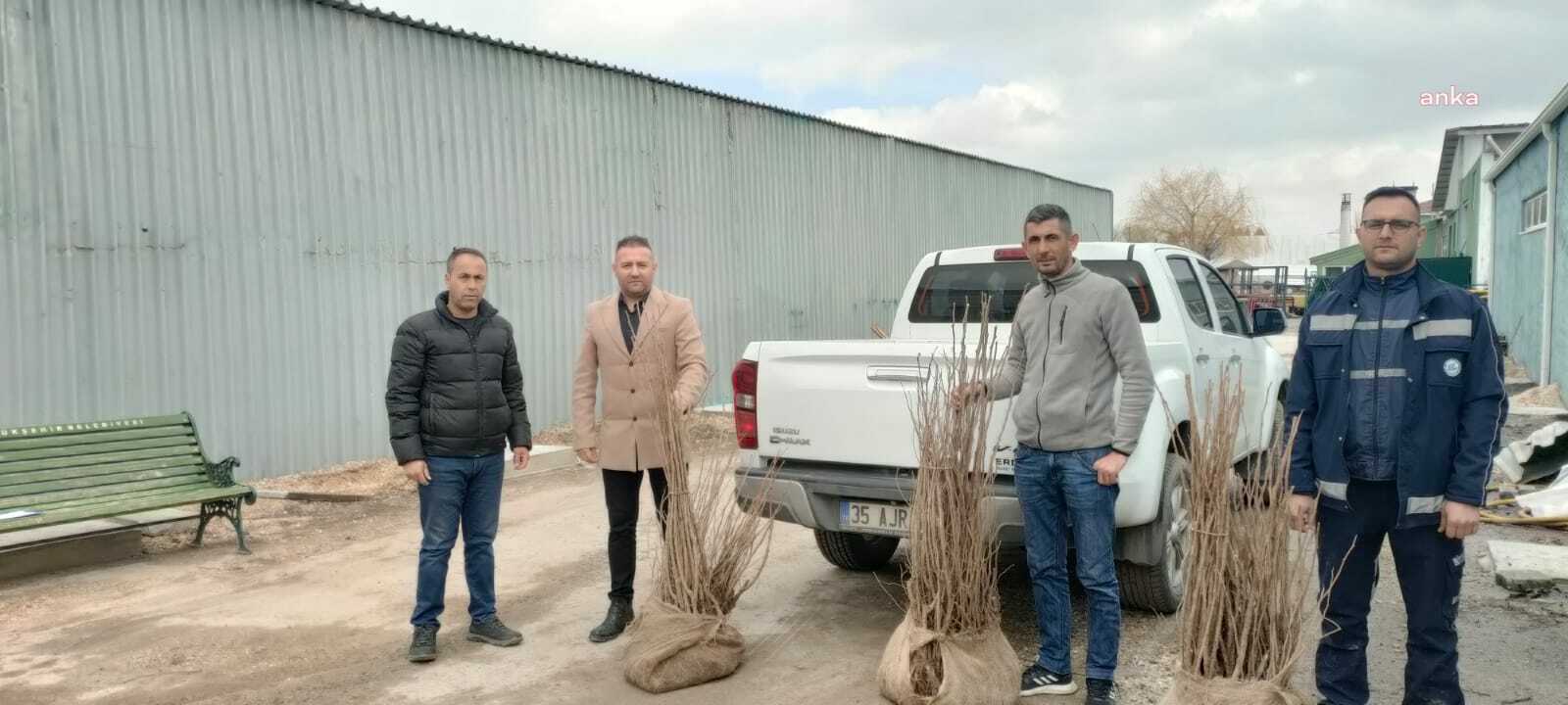 ESKİŞEHİR BÜYÜKŞEHİR'DEN İPEKBÖCEKÇİLİĞİ İÇİN DİĞER BELEDİYELERE DUT FİDANI DESTEĞİ