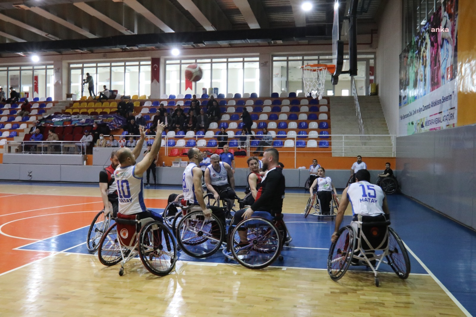HATAY BÜYÜKŞEHİR BELEDİYESPOR TEKERLEKLİ SANDALYE BASKETBOL TAKIMI’NDAN GALİBİYET