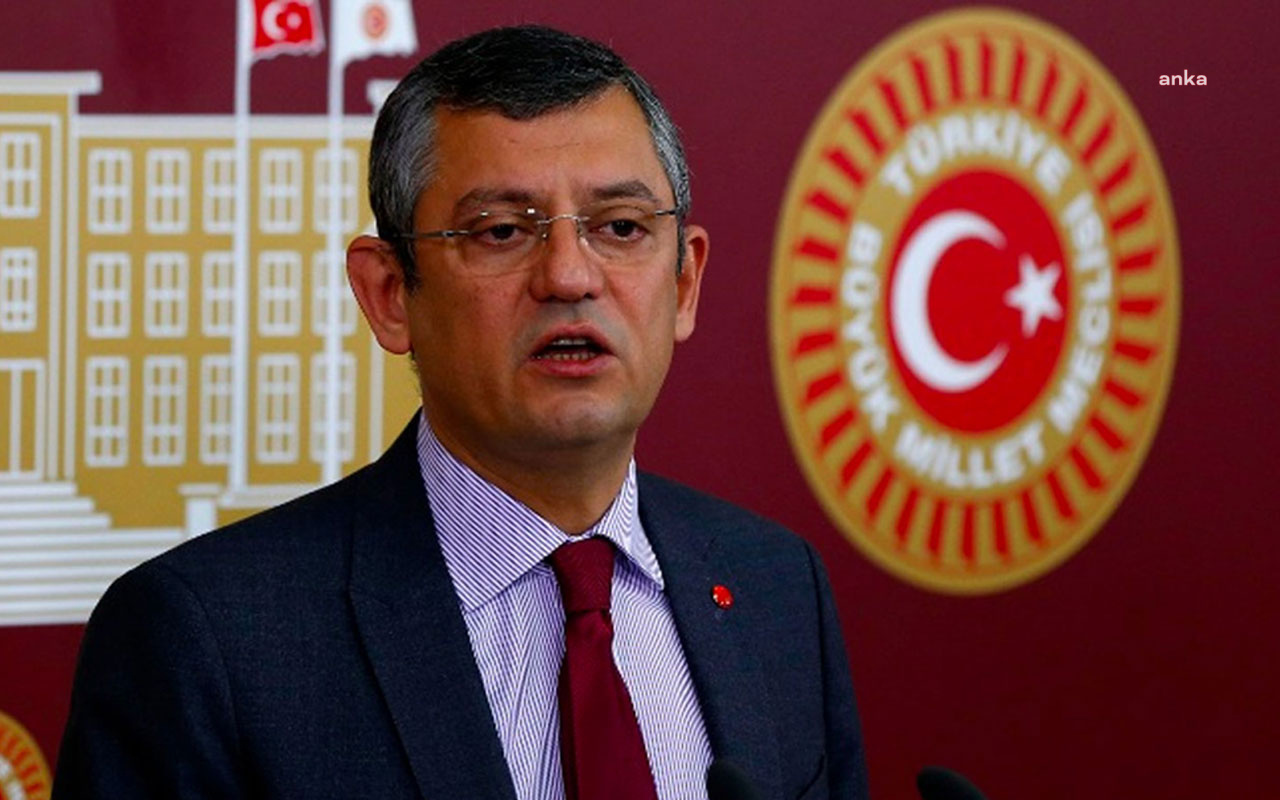 ÖZGÜR ÖZEL’DEN MOTOKURYELER İÇİN KANUN TEKLİFİ: FAALİYETLERİ DURDURULURSA MAHRUMİYET TAZMİNATI ÖDENSİN
