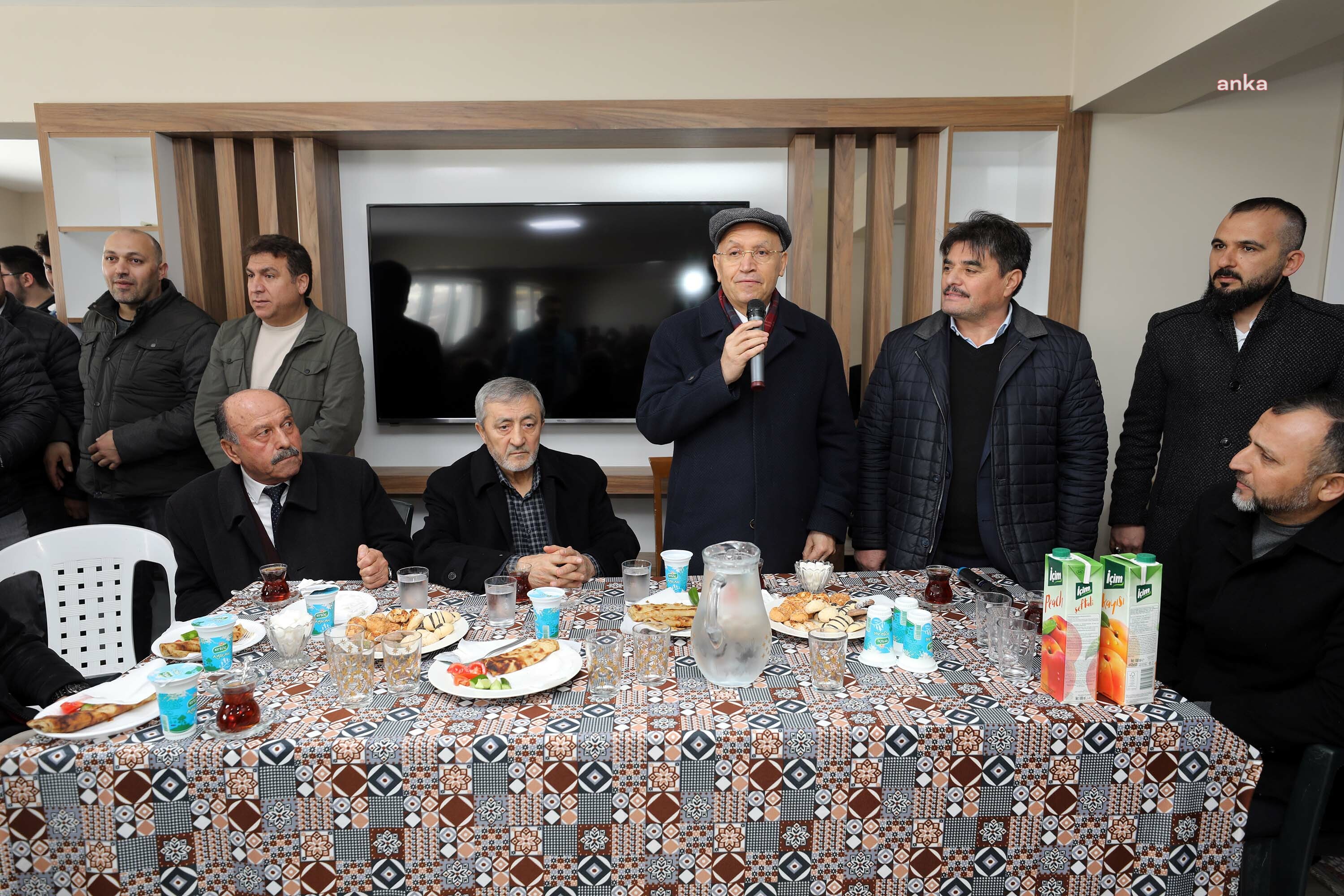 YENİMAHALLE BELEDİYE BAŞKANI YAŞAR, YAKACIK’TA DERNEK AÇILIŞINA KATILDI