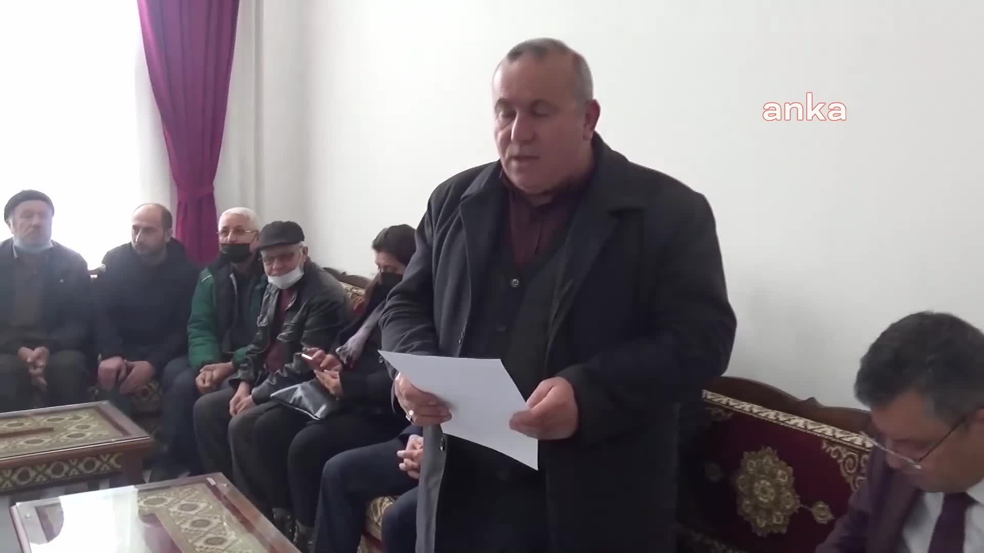 ÖZGÜR ÖZEL'DEN AKSARAY'DAKİ KIRIM TÜRKLERİNİN ARAZİ SORUNU İÇİN CUMHUR İTTİFAKI’NA ÇAĞRI: "GELİN BU SORUNU HEP BİRLİKTE ÇÖZELİM"