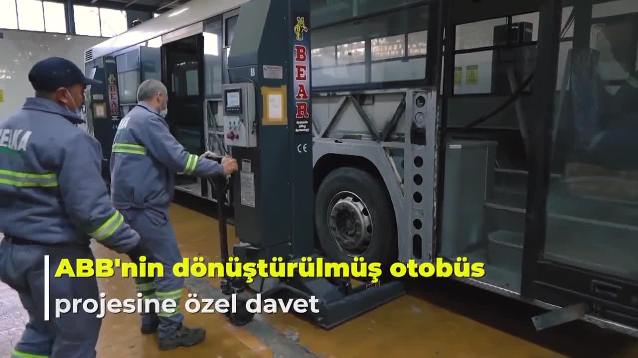 ANKARA BÜYÜKŞEHİR’İN DÖNÜŞTÜRÜLMÜŞ YÜZDE 100 ELEKTRİKLİ OTOBÜSÜ LONDRA YOLCUSU