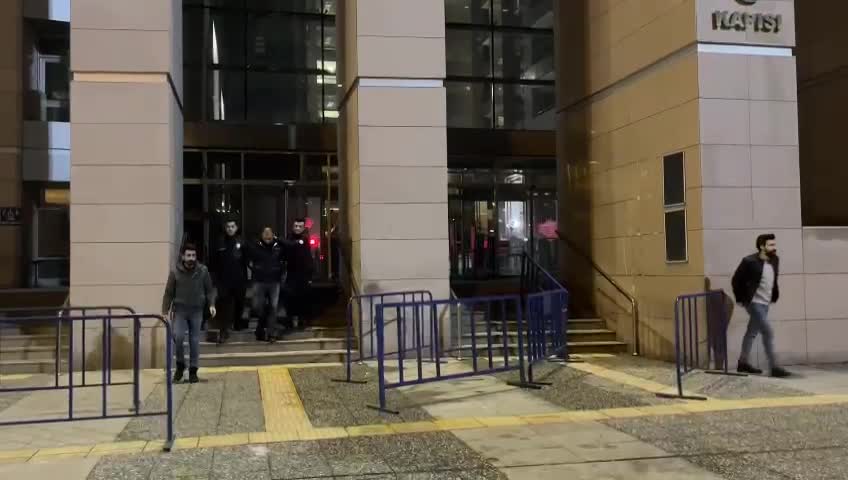 KIRMIZI BÜLTENLE ARANAN İSRAİLLİ ORGANİZE SUÇ ÖRGÜTÜ ÜYESİ İSTANBUL'DA YAKALANDI