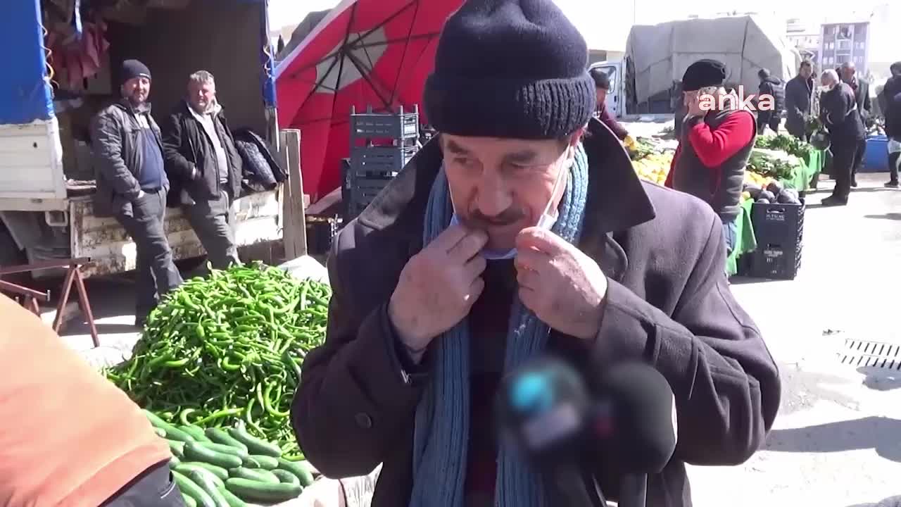 PAZARA GİDEN NİĞDELİ VATANDAŞ: "1 KİLOGRAM OT ALAMIYORUZ, YARIM KİLO ALACAĞIZ"