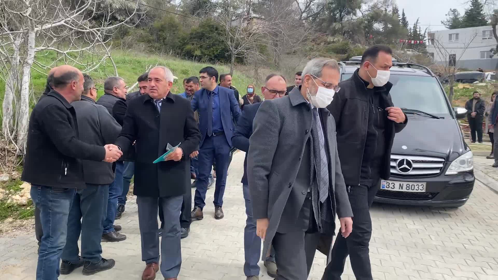TARSUS BELEDİYESİ’NDEN “FİDAN BİZDEN ÜRETİM SİZDEN” ETKİNLİĞİ