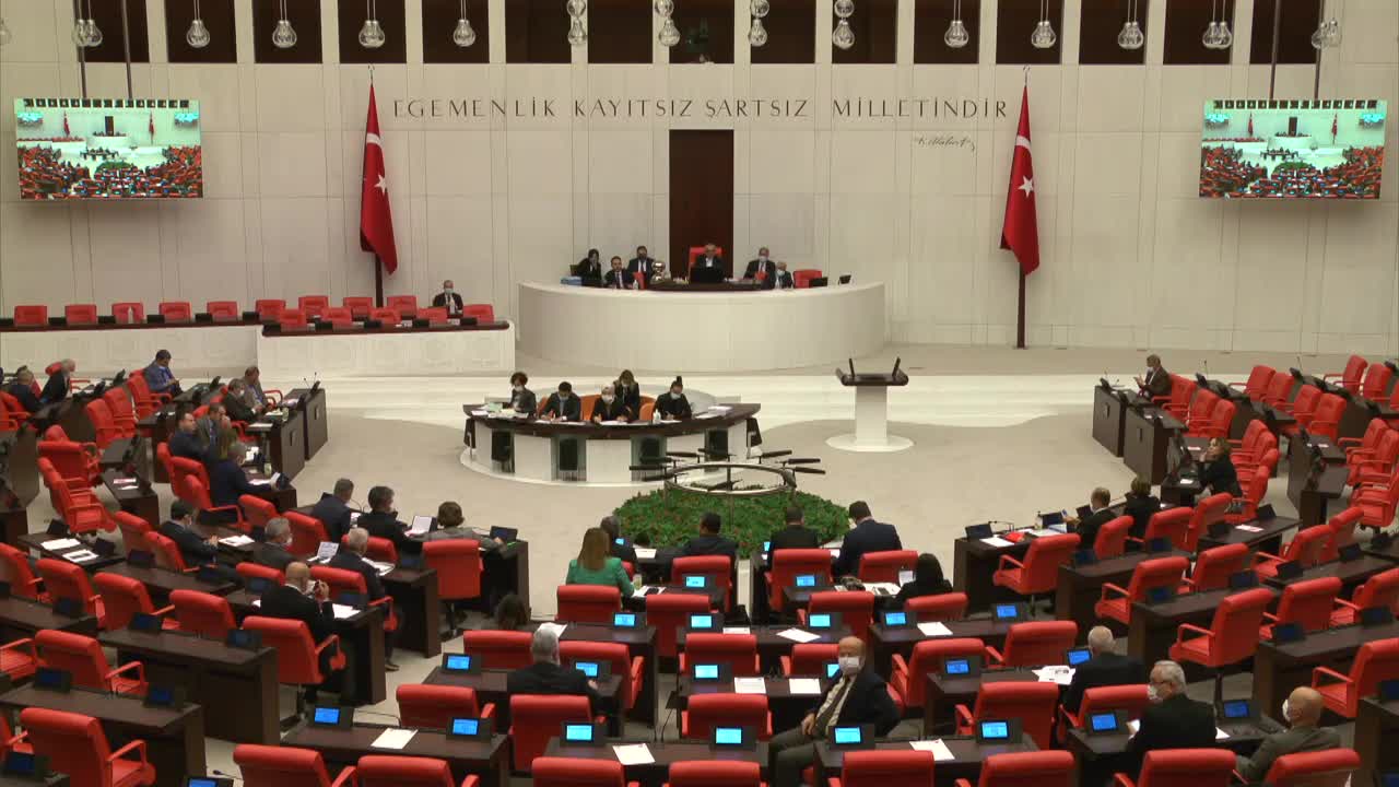 ÖMER FETHİ GÜRER: 5 KİŞİLİK AİLE GÜNDE 3 ÖĞÜN SİMİT YESE AYDA 2 BİN 500 LİRA GEREKİYOR