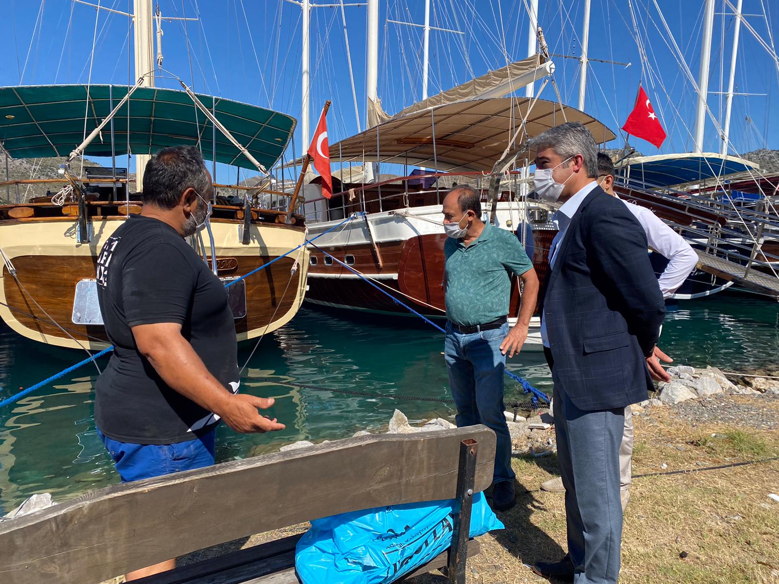 MARMARİS BELEDİYE BAŞKANI OKTAY’DAN TURİSTİK MAHALLELERE DENETİM