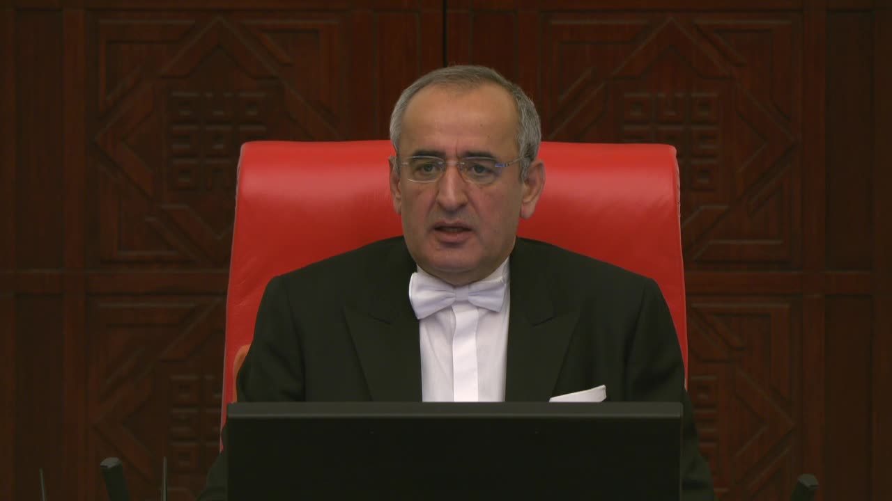 CHP’NİN ‘YOKSULLUĞUN ARAŞTIRILMASI’ ÖNERGESİ AKP VE MHP OYLARIYLA REDDEDİLDİ
