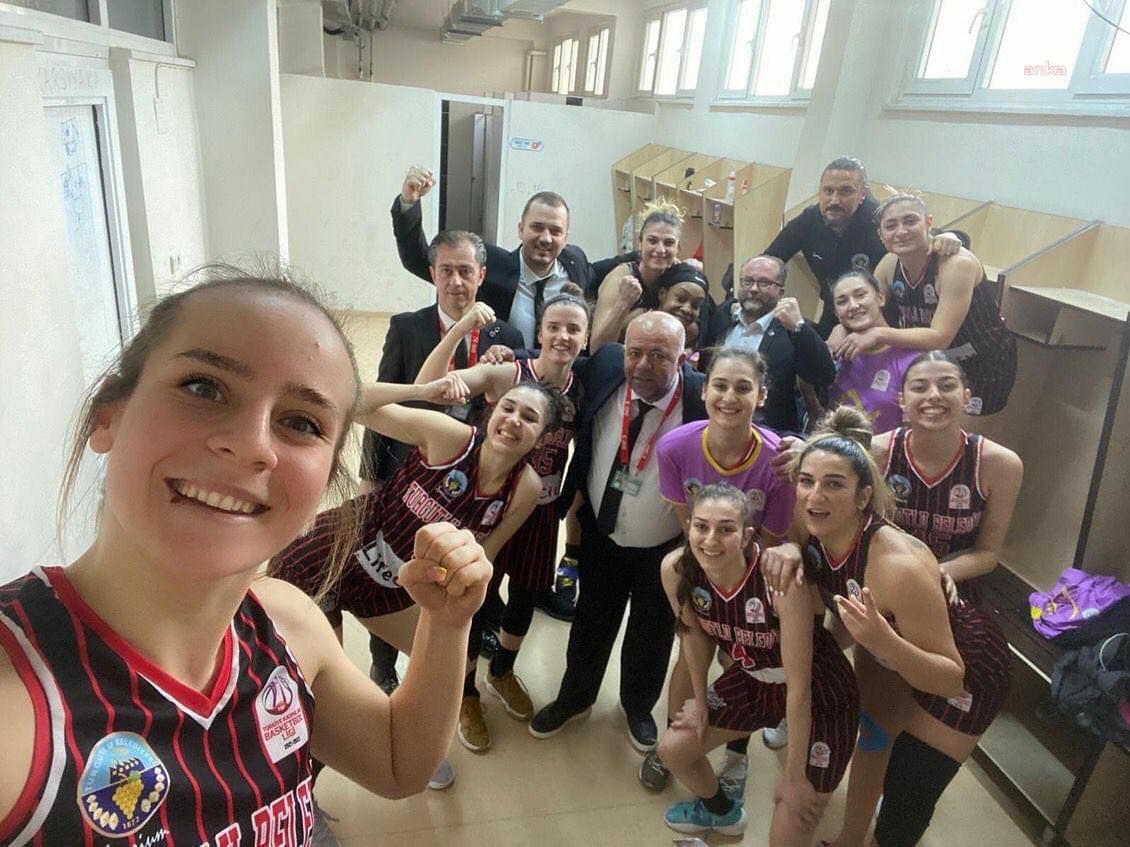 TURGUTLU BELEDİYESPOR KADIN BASKETBOL TAKIMI PLAY-OFF’A BİR ADIM DAHA YAKLAŞTI
