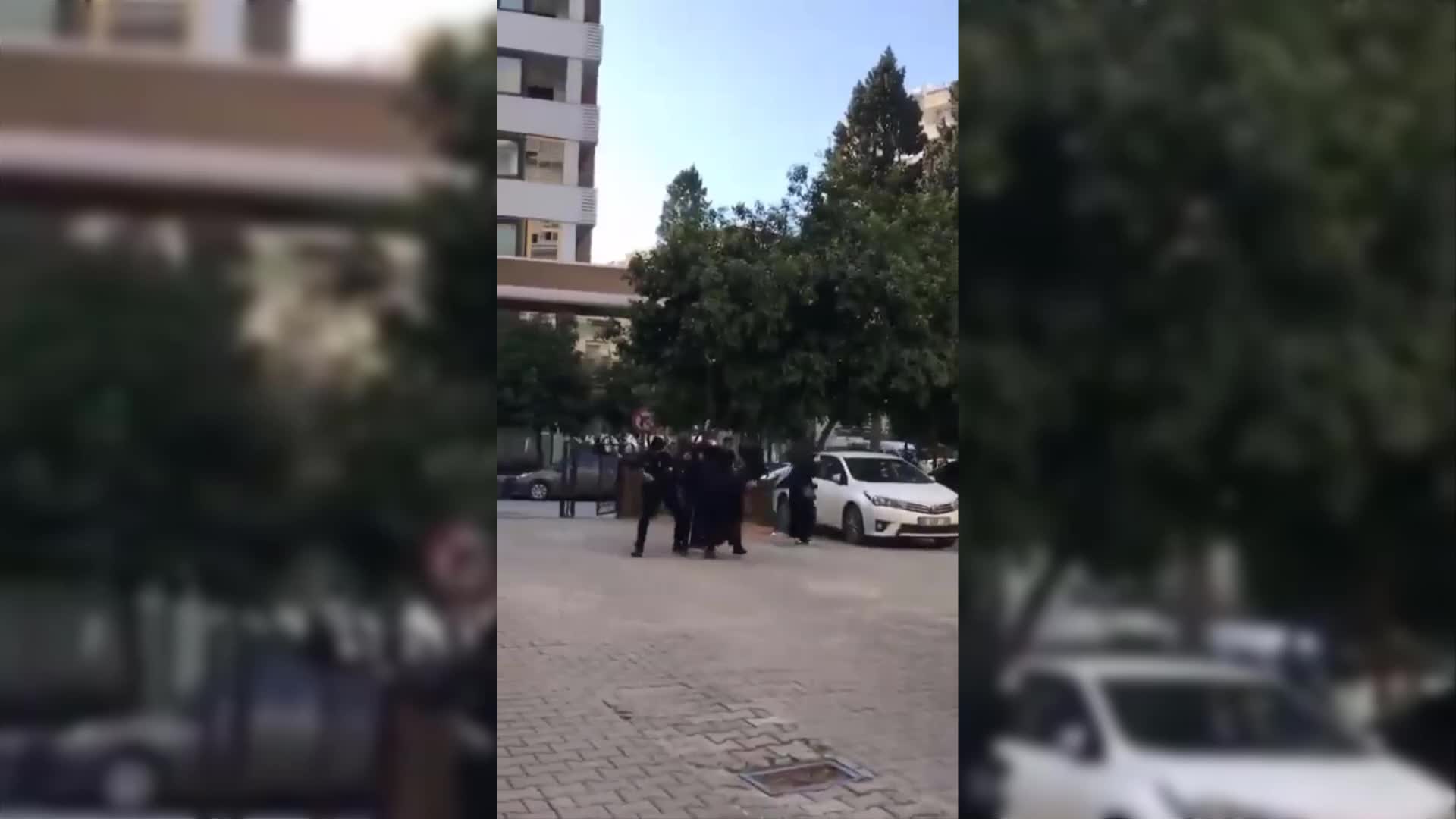 DAVUTOĞLU: "BU ÇAĞDIŞI GÖRÜNTÜLERİ YAŞATANLAR DERHAL CEZALANDIRILMALIDIR"