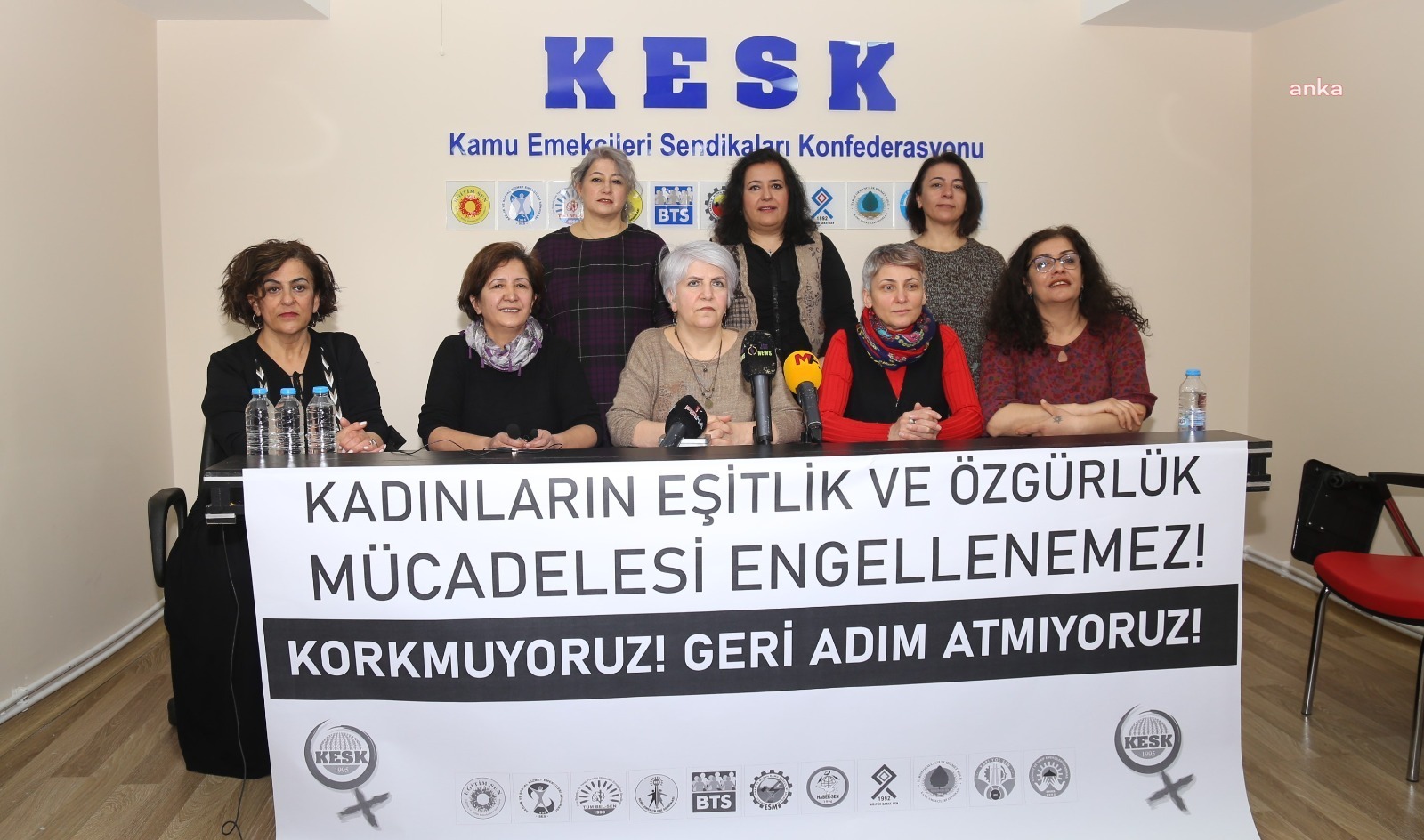 KESK'TEN DİYARBAKIR'DAKİ TUTUKLAMALARA TEPKİ: "ARKADAŞLARIMIZ DERHAL SERBEST BIRAKILMALI"