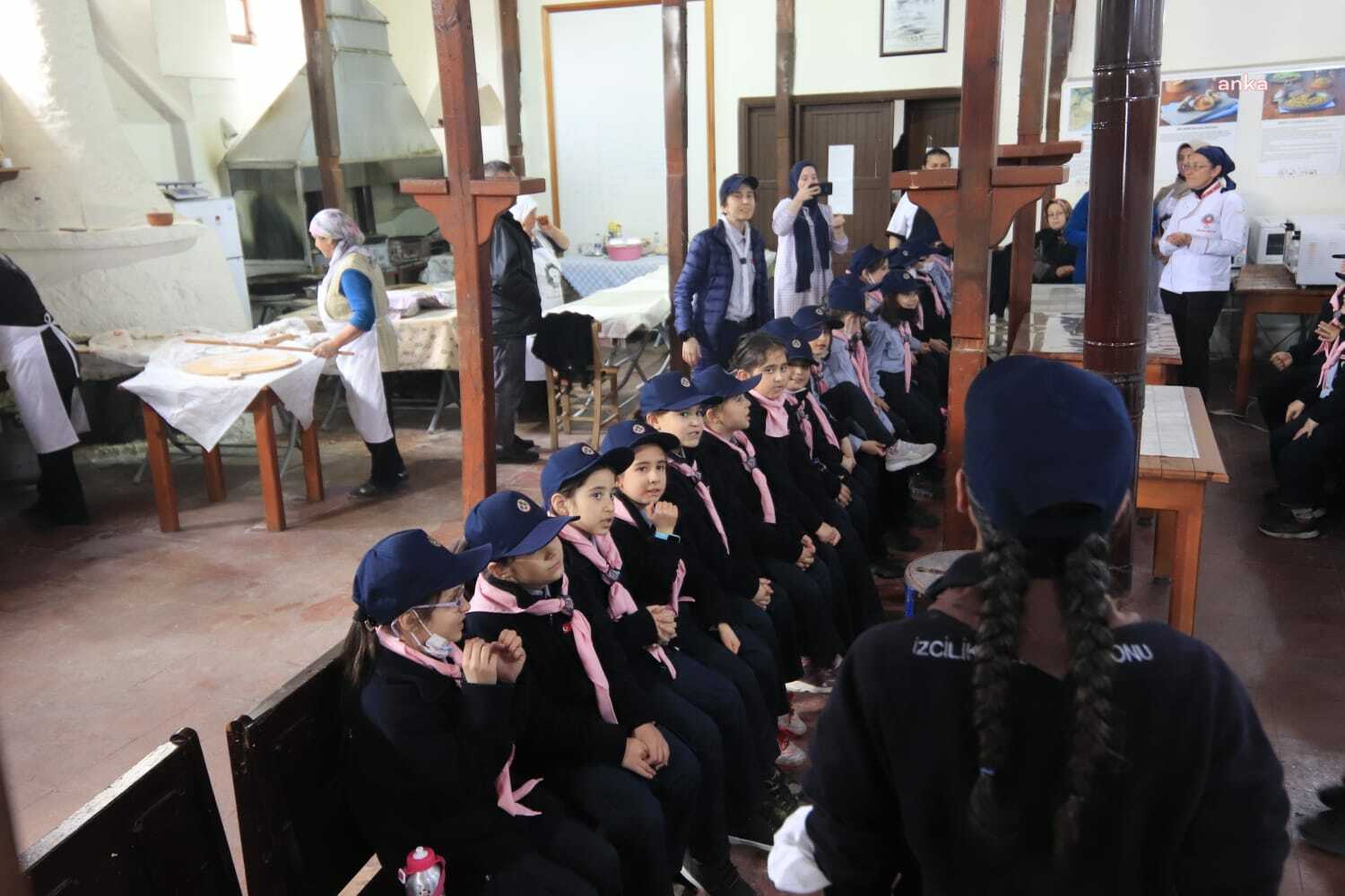 MENTEŞE MUTFAK KÜLTÜRÜ ATÖLYESİ, KÜÇÜK İZCİLERİ AĞIRLADI