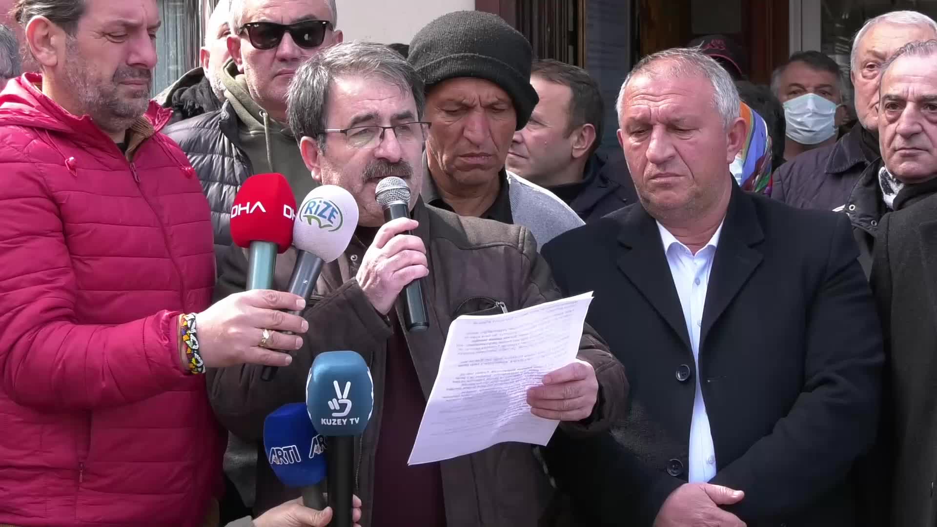 EDREMİT BELEDİYESİ, ALTYAPI ÇALIŞMALARINI SÜRDÜRÜYOR