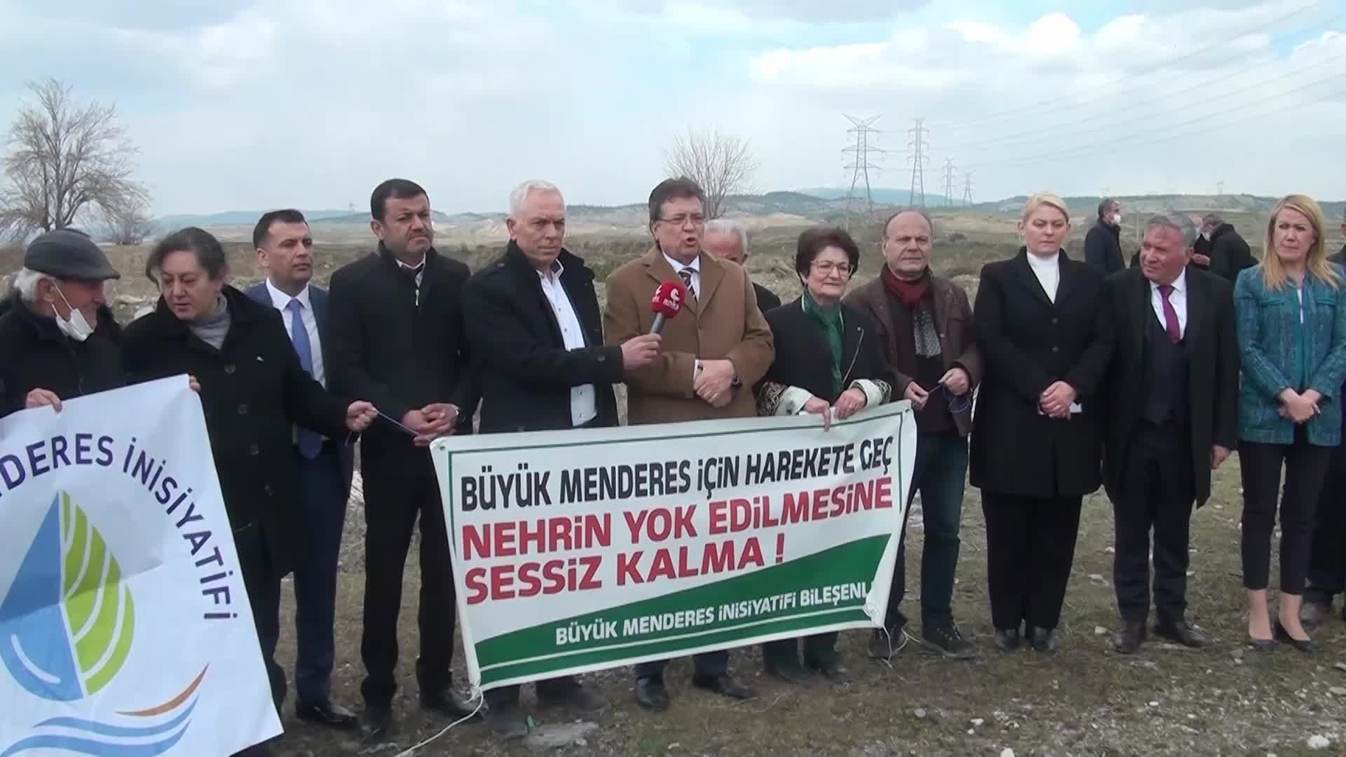 DÜNYA SU GÜNÜ’NDE, BÜYÜK MENDERES NEHRİ ÖNÜNDE AÇIKLAMA: "ÇEVRE TALANINA KARŞI MÜCADELE EDİYORUZ. ASLA BIKMAYACAĞIZ"