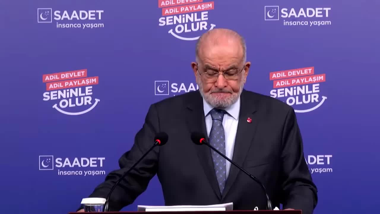KARAMOLLAOĞLU'NDAN ERDOĞAN'A 'YEMEK' ELEŞTİRİSİ: "PARANIZ MI YOK? TOPLANTI YAPMAYA İMKANLARINIZ MI YETMİYOR? KÜLLİYE VAR. ORADA YEMEĞİN EN ŞATAFATLISI VAR"