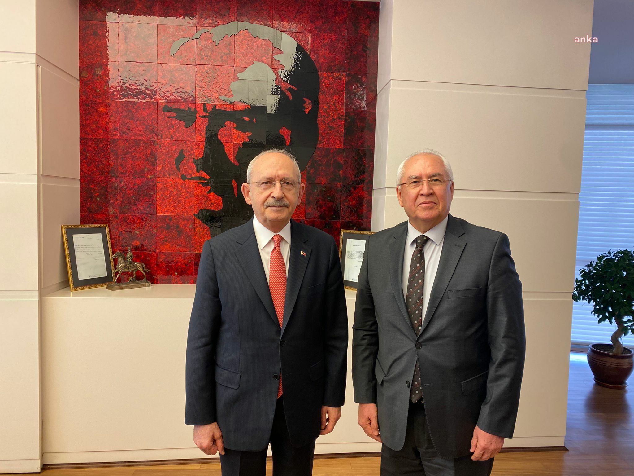 KARABAĞLAR BELEDİYE BAŞKANI SELVİTOPU'DAN CHP LİDERİ KILIÇDAROĞLU'NA ZİYARET