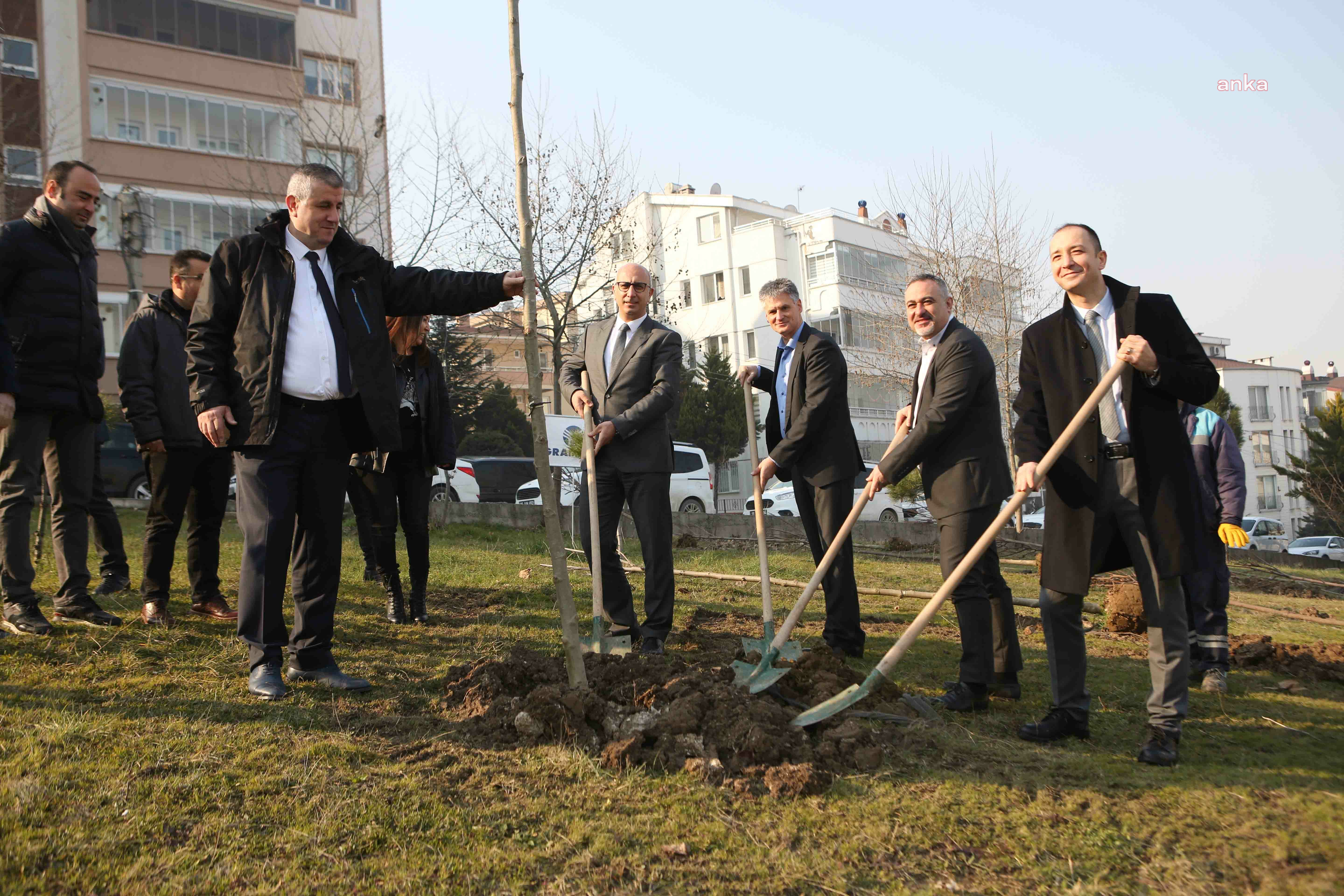 NİLÜFER’DE FİDAN DİKİM ETKİNLİĞİ