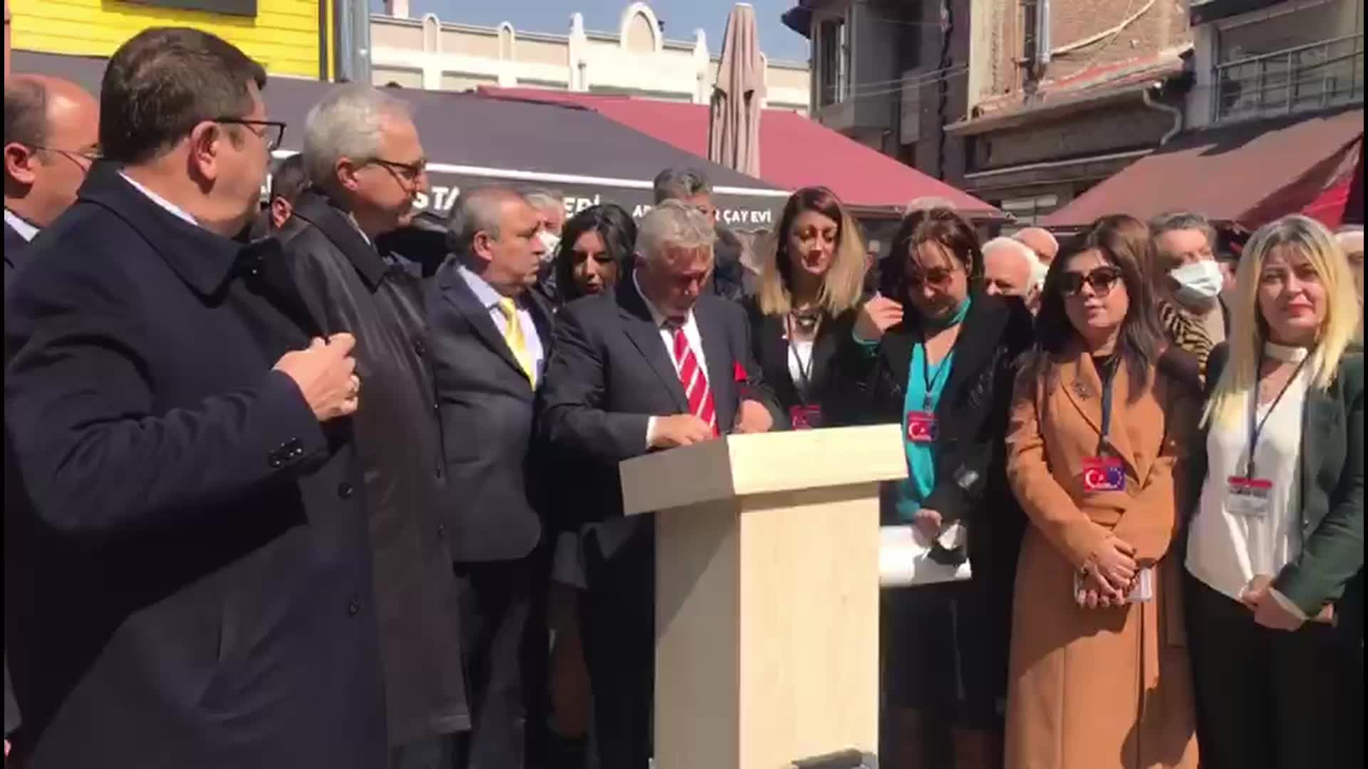 ESKİŞEHİR’DE “HAVAALANI” TEPKİSİ