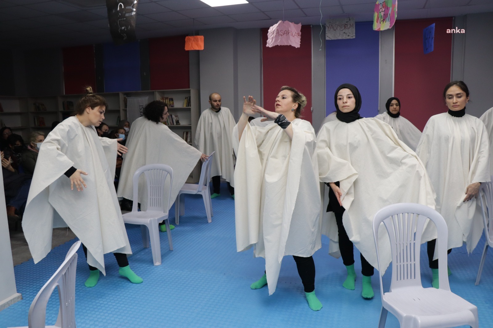 İZMİT’TE TİYATRO HAFTASI ETKİNLİKLERİ SANAT AKADEMİSİ’NDE DEVAM EDİYOR