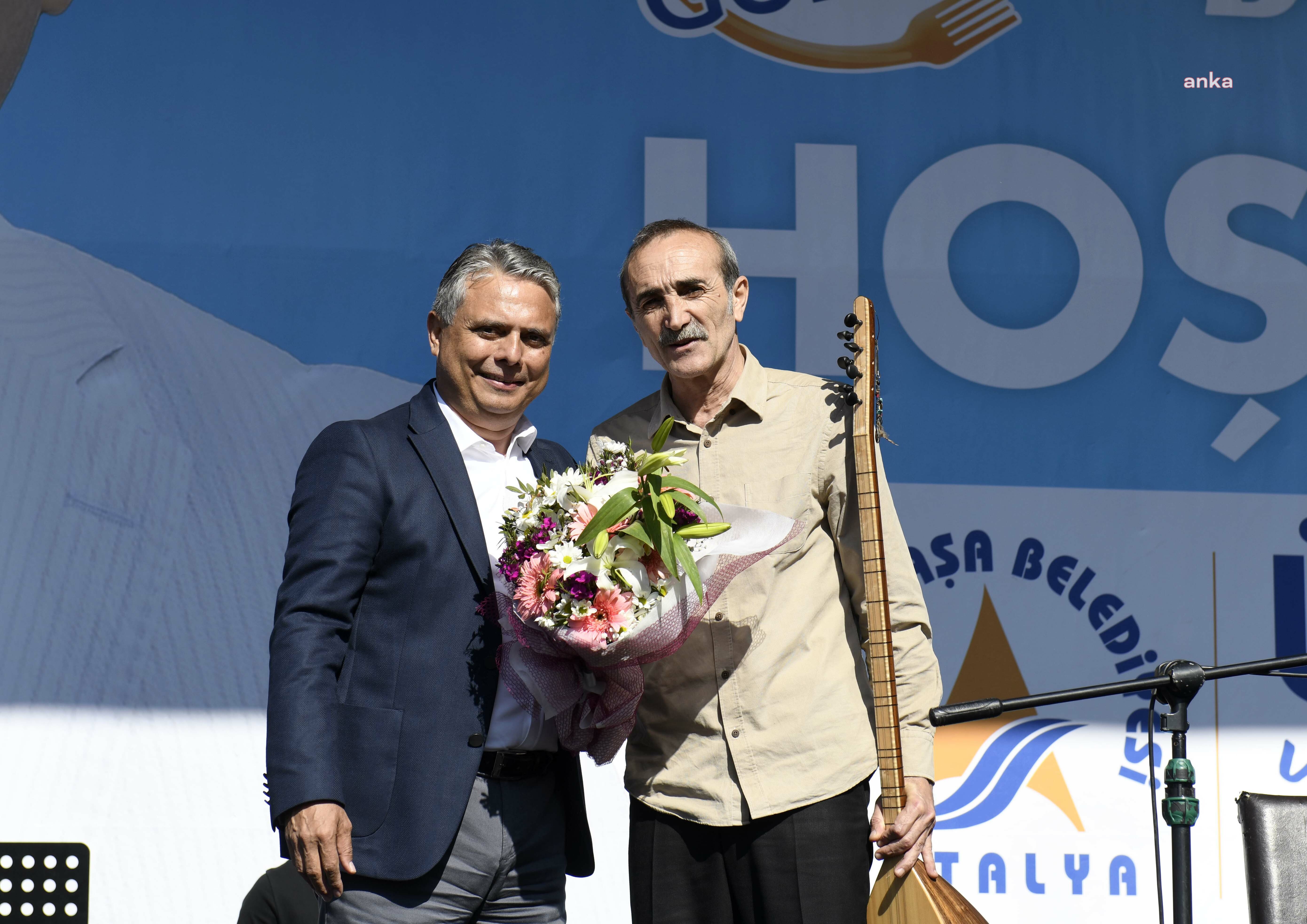MURATPAŞA'DA KOMŞU BULUŞMALARI, DOĞU VE GÜNEYDOĞU ANADOLU GÜNÜYLE SONA ERDİ