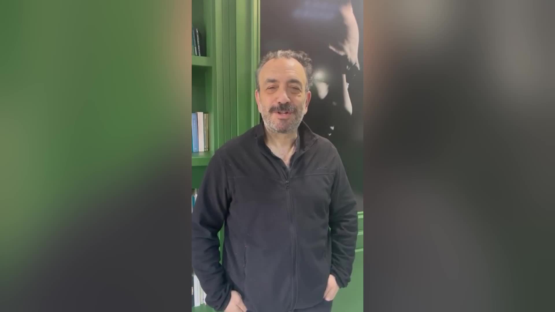 SAMSUNLU TİYATROCULAR: "ZOR DA OLSA DİRENİYORUZ"