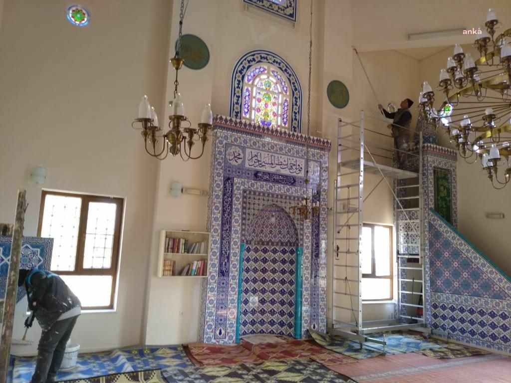 AKHİSAR BELEDİYESİ’NDEN CAMİLERE BAKIM VE ONARIM DESTEĞİ