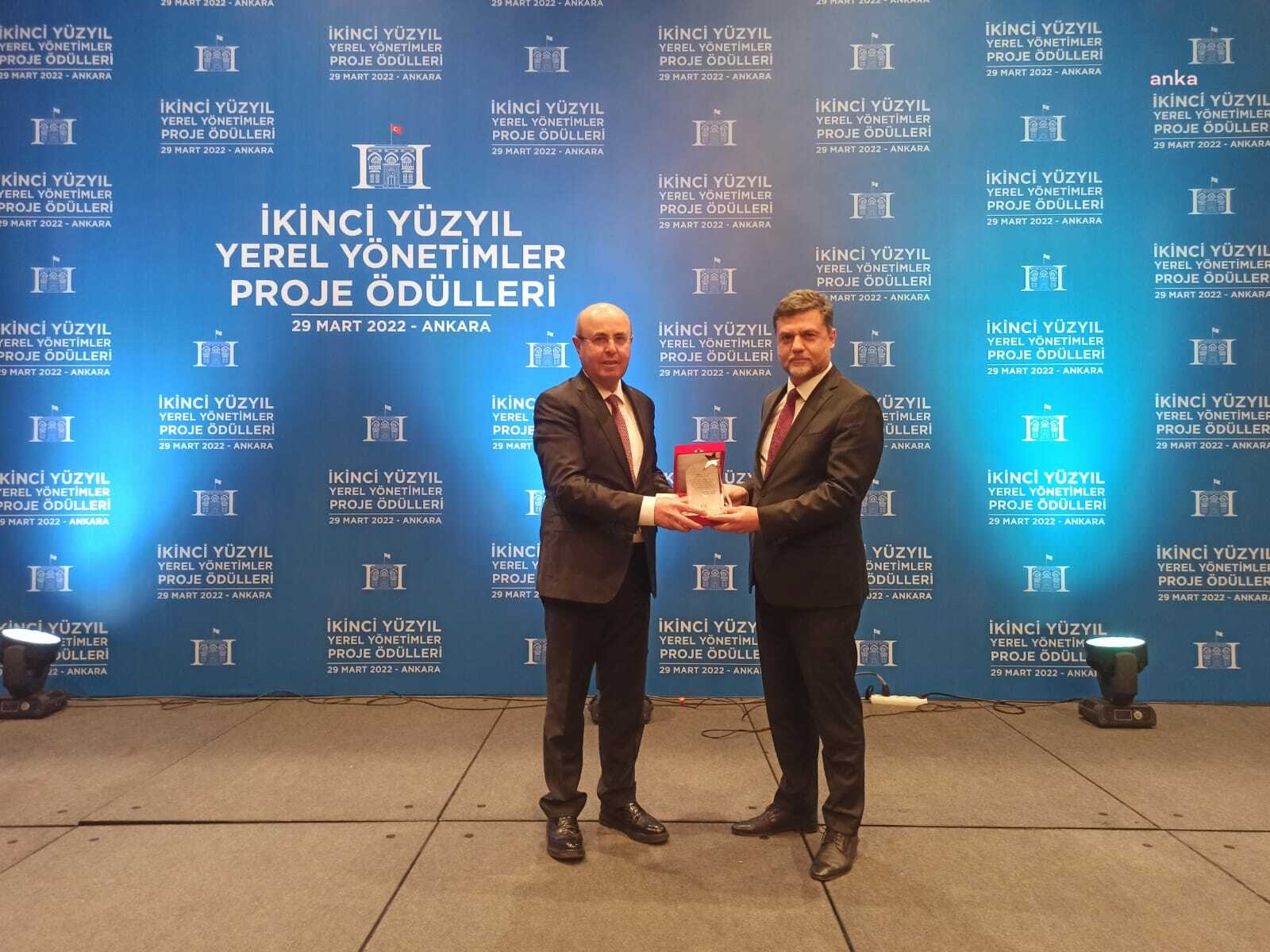KIRŞEHİR BELEDİYESİ'NİN "KIR-KÖY PROJESİ"NE ÖDÜL