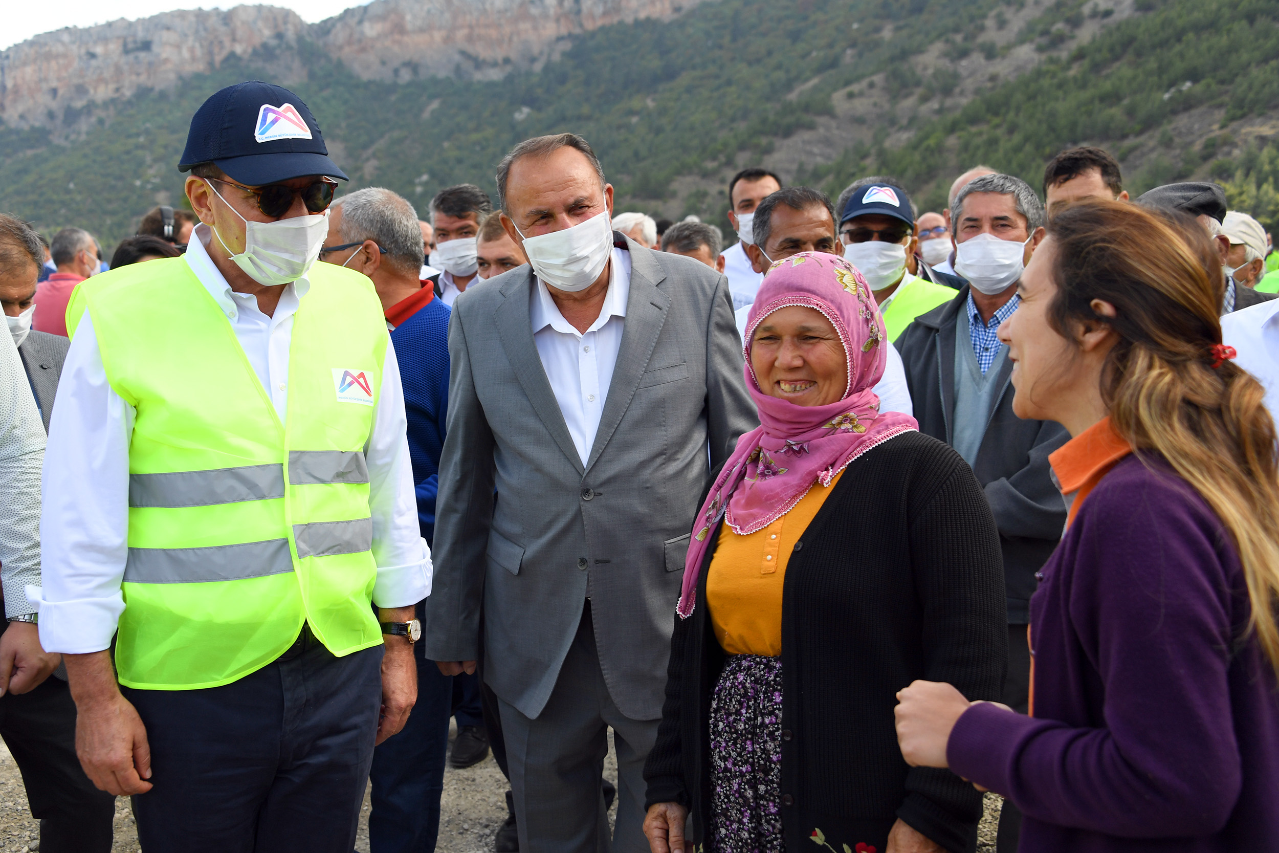 MERSİN BELEDİYE BAŞKANI SEÇER, YOL ÇALIŞMALARINI YERİNDE İNCELEDİ