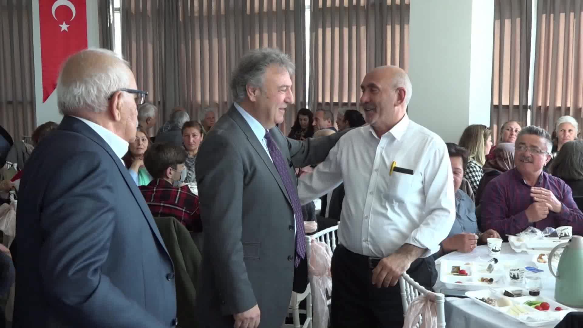 BORNOVA'DA ALEVİ DERNEKLERİNDEN BİRLİK MESAJI
