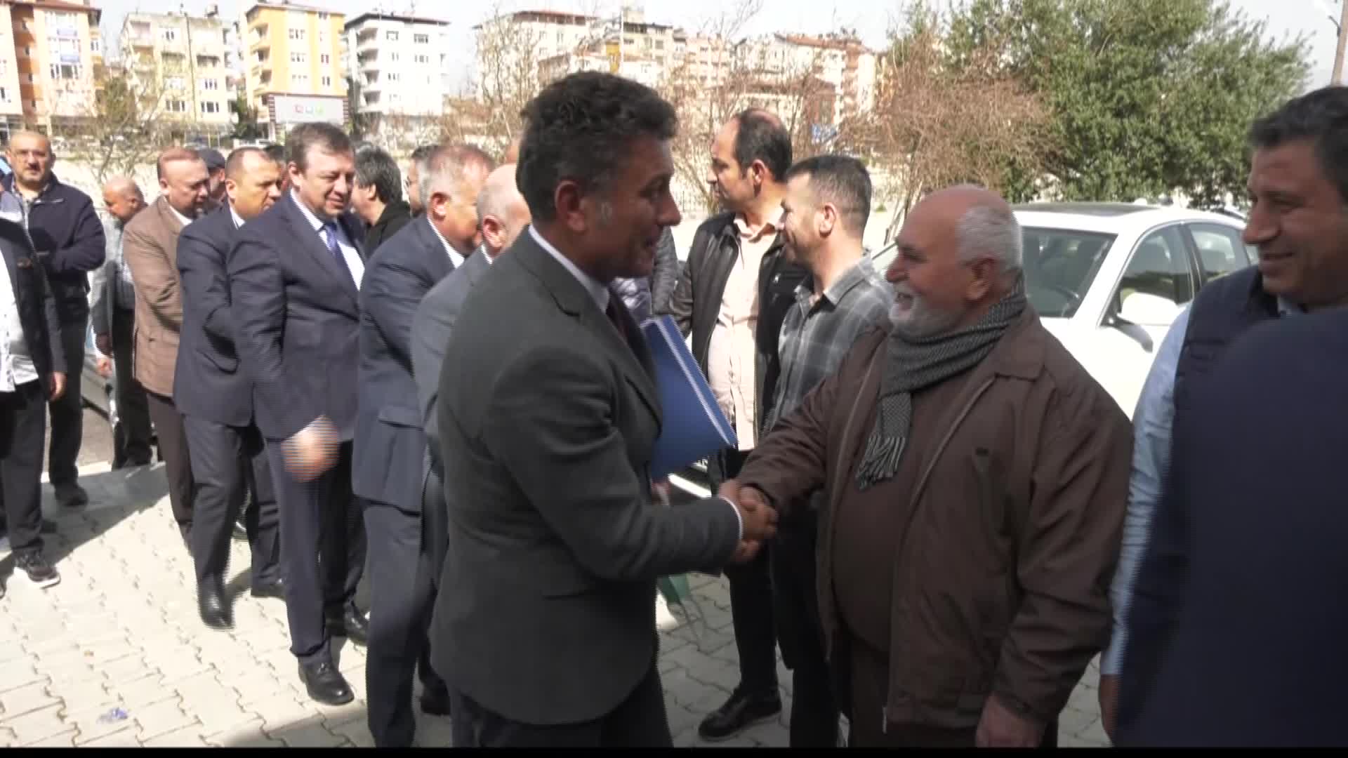 ANTAKYALI MOBİLYACILAR HAMMADDE FİYATLARINDAN ŞİKAYETÇİ: "ARTIK TOPARLAYAMAZ DURUMA GELDİK"