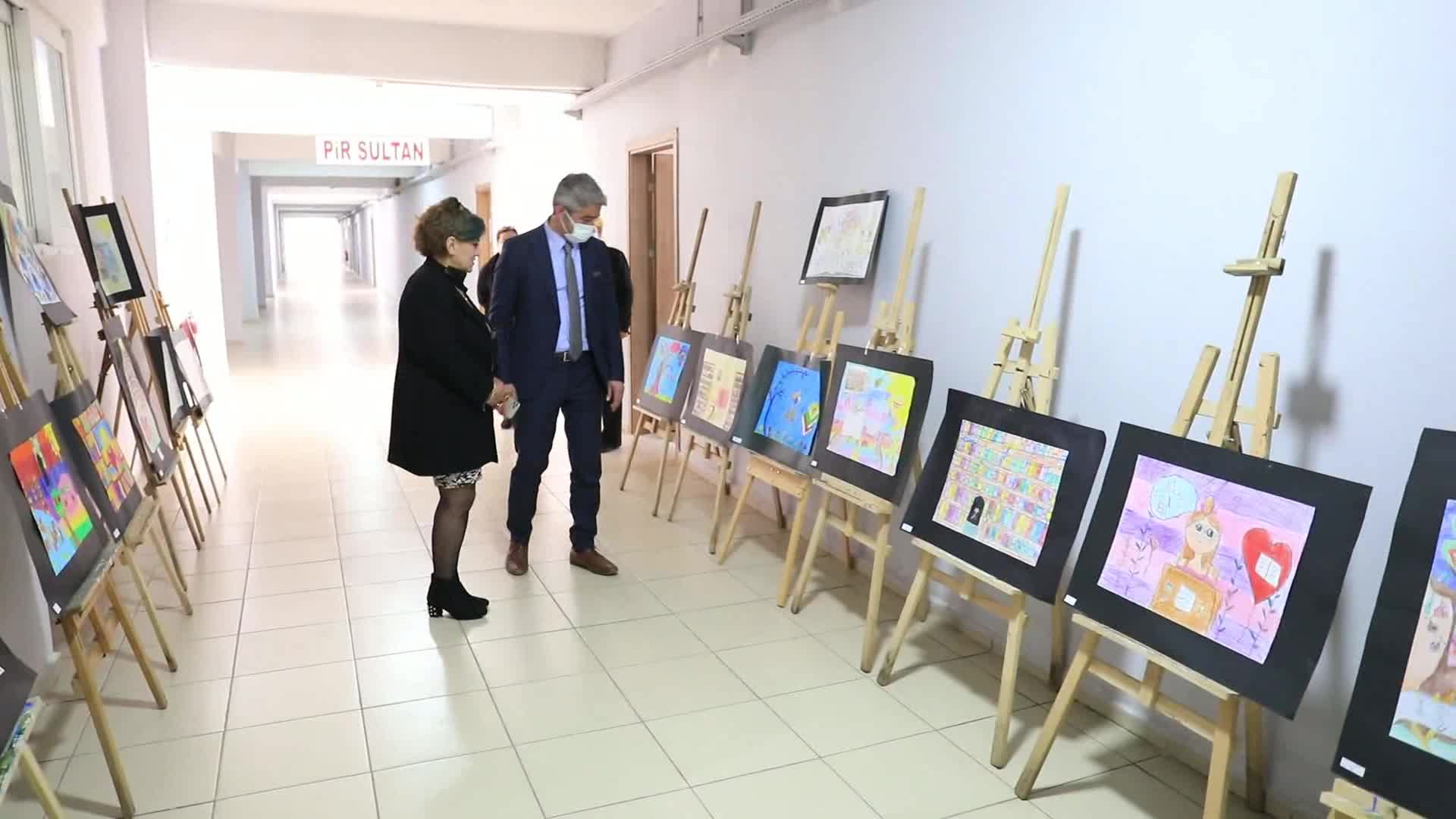 MARMARİS BELEDİYESİ'NDEN KÜTÜPHANESİ OLMAYAN OKULA KÜTÜPHANE