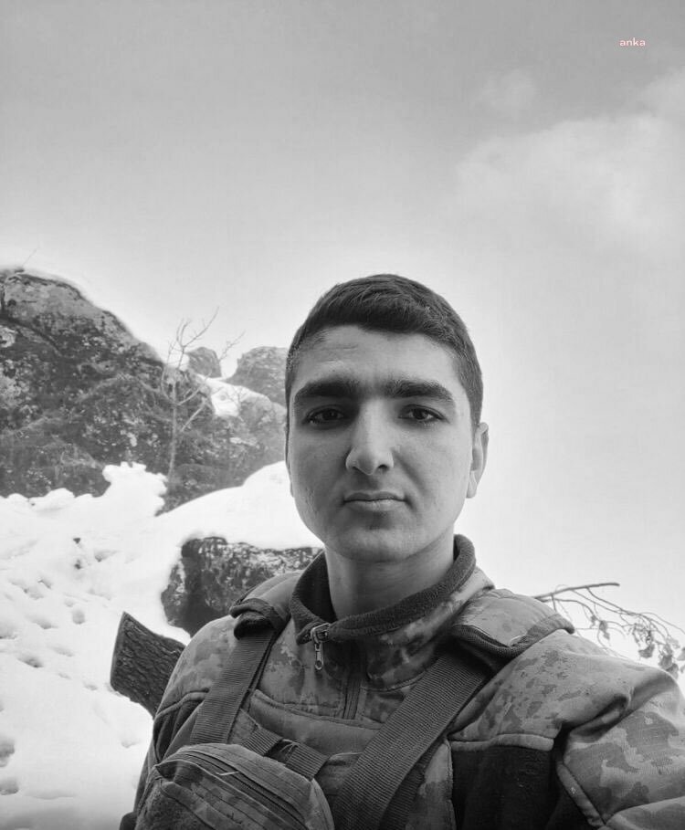 HAKKARİ VALİLİĞİ AÇIKLADI: İZMİR'E ŞEHİT ATEŞİ DÜŞTÜ