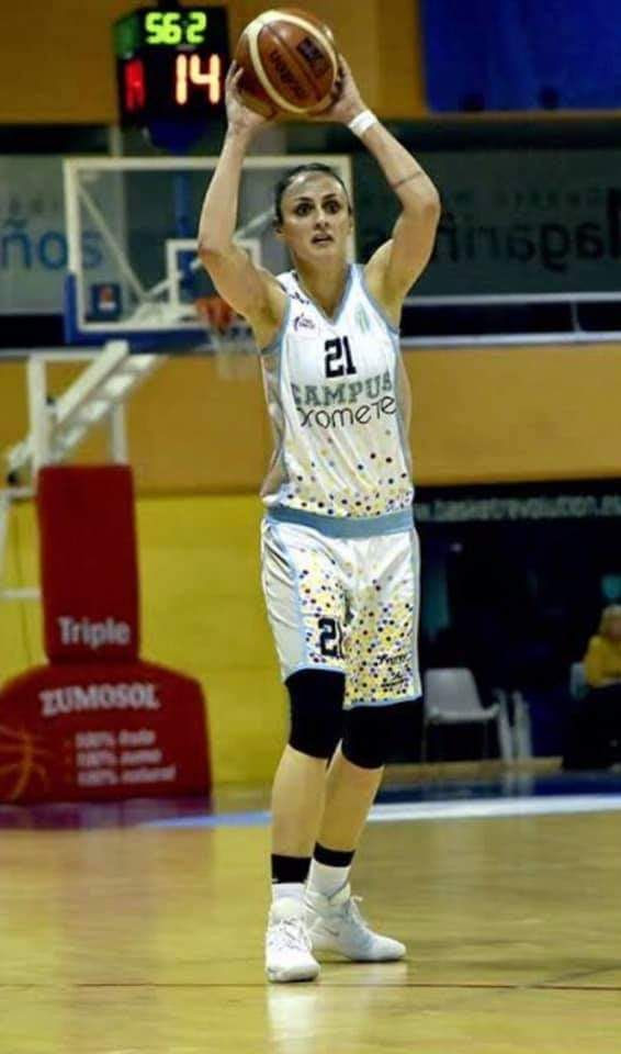 KARADAĞLI YILDIZ, İZMİT BELEDİYESPOR'DA