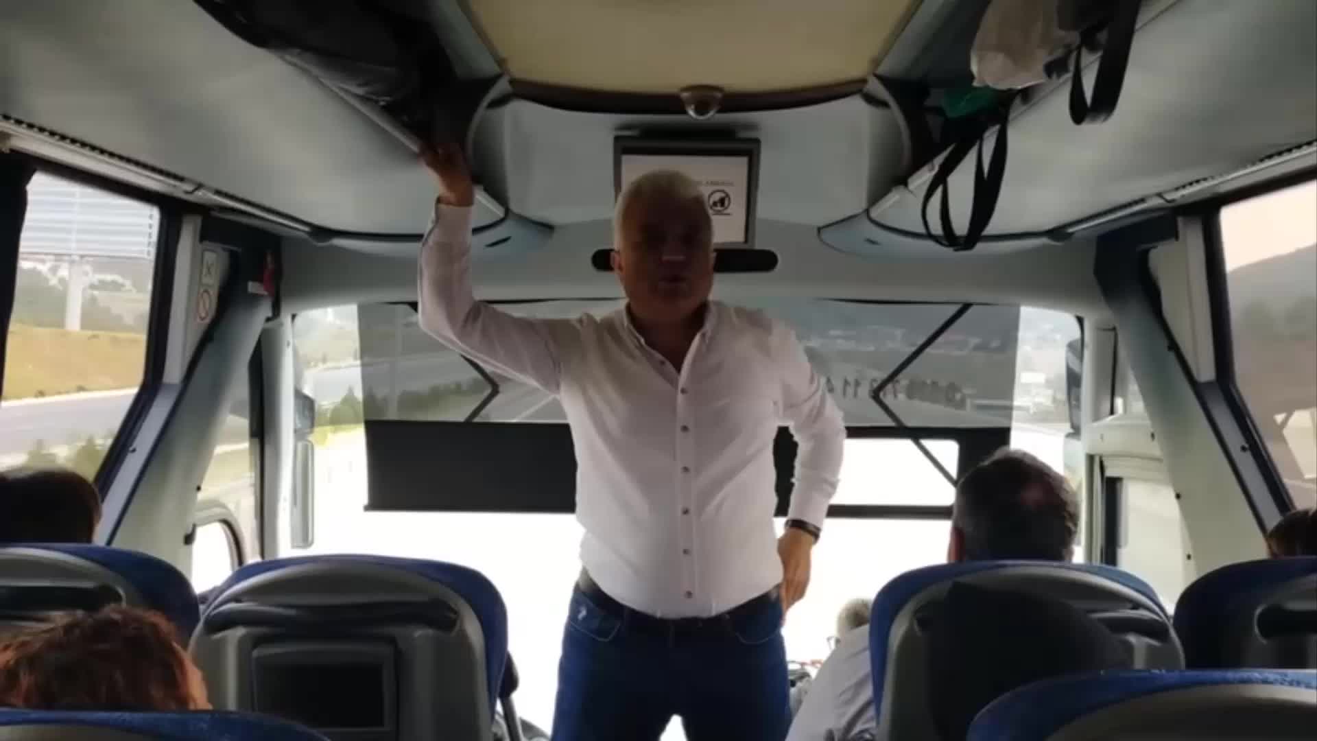 İZMİRLİ DEPREMZEDELER ANKARA YOLUNDA