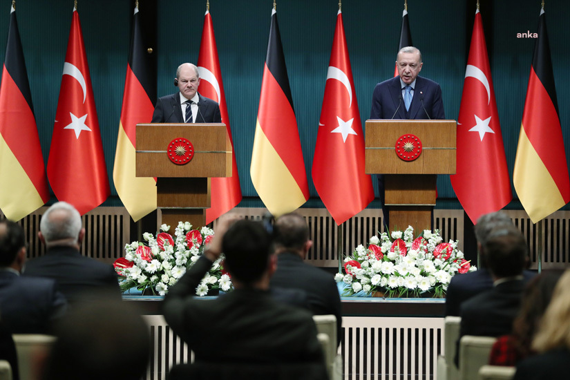 CUMHURBAŞKANI ERDOĞAN VE ALMANYA BAŞBAKANI SCHOLZ TELEFONLA GÖRÜŞTÜ