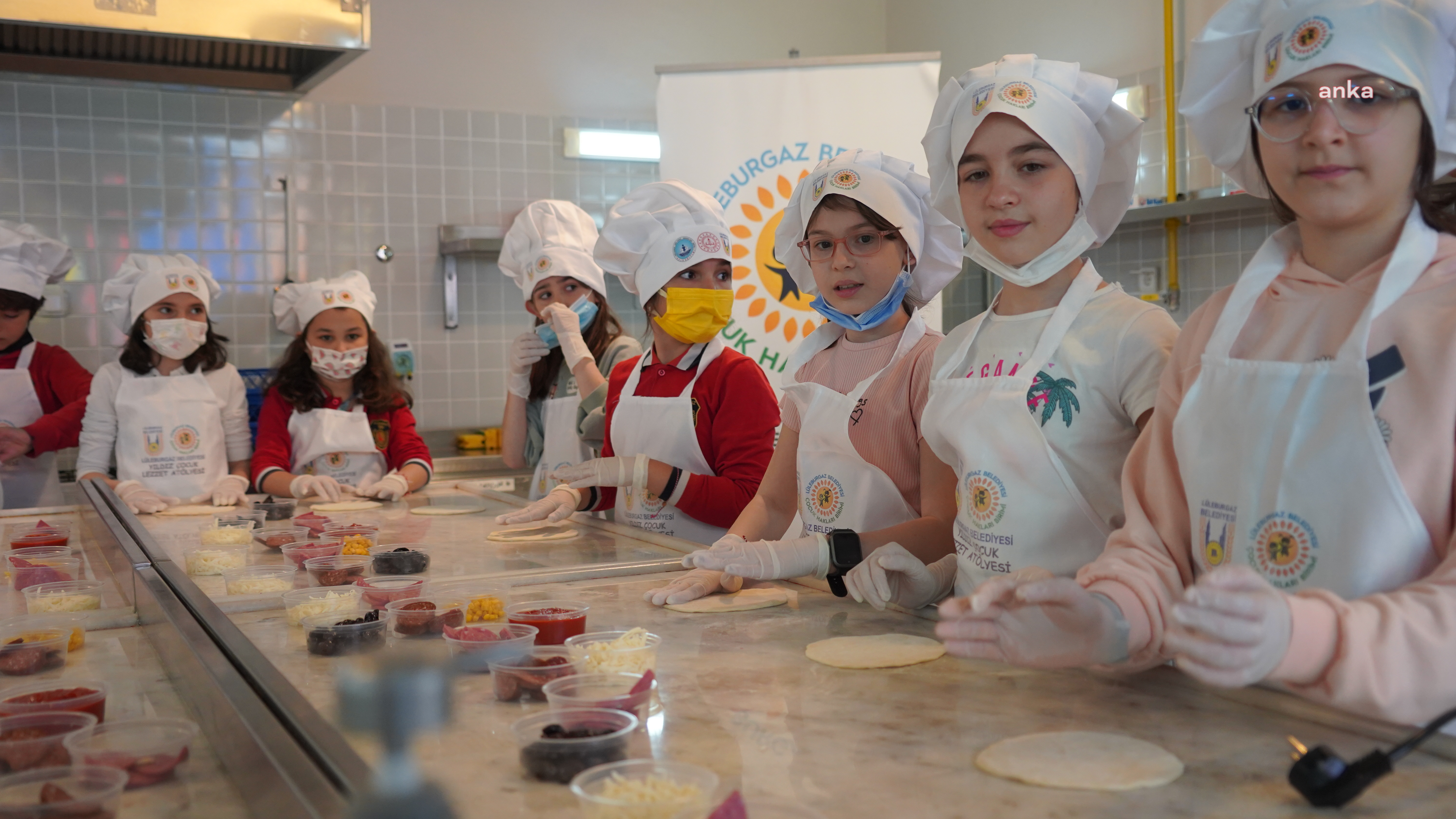 LÜLEBURGAZ YILDIZLARI LEZZET AKADEMİSİ’NDE “LEZZETLİ” ATÖLYE