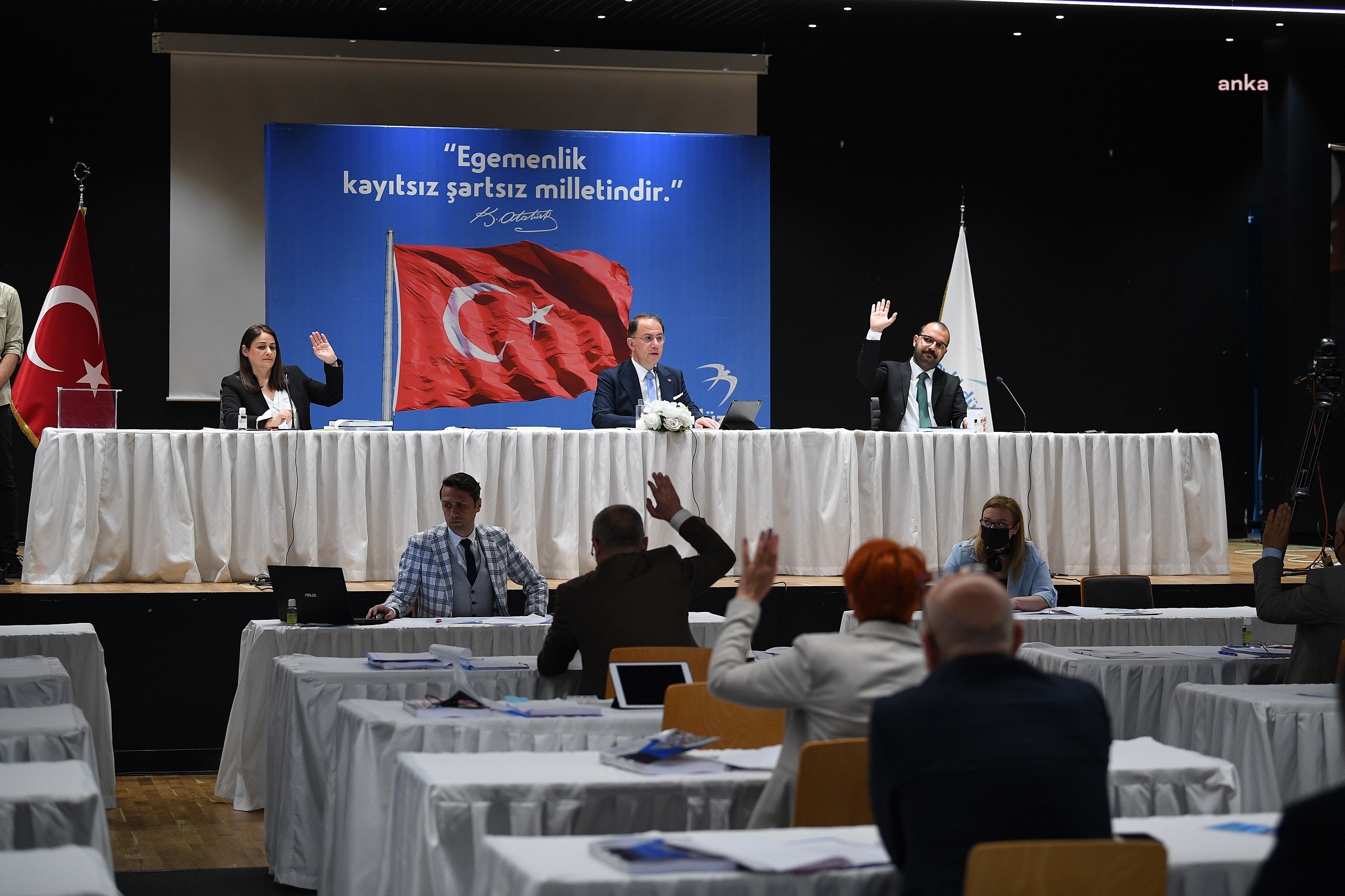 BEYLİKDÜZÜ’NDE NİSAN AYI MECLİS TOPLANTISININ 1.BİRLEŞİMİ YAPILDI