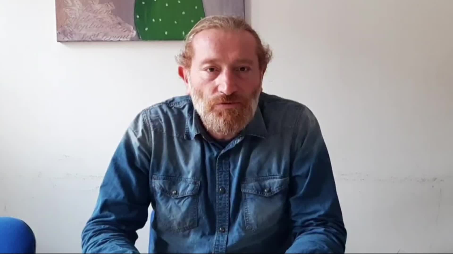 EĞİTİM-SEN İSTANBUL 2 NO’LU ŞUBE BAŞKANI ÇALIK: “ÖĞRENCİLERİMİZ VE ÖĞRETMENLER GERİCİ SALDIRILARA MARUZ KALIYOR”