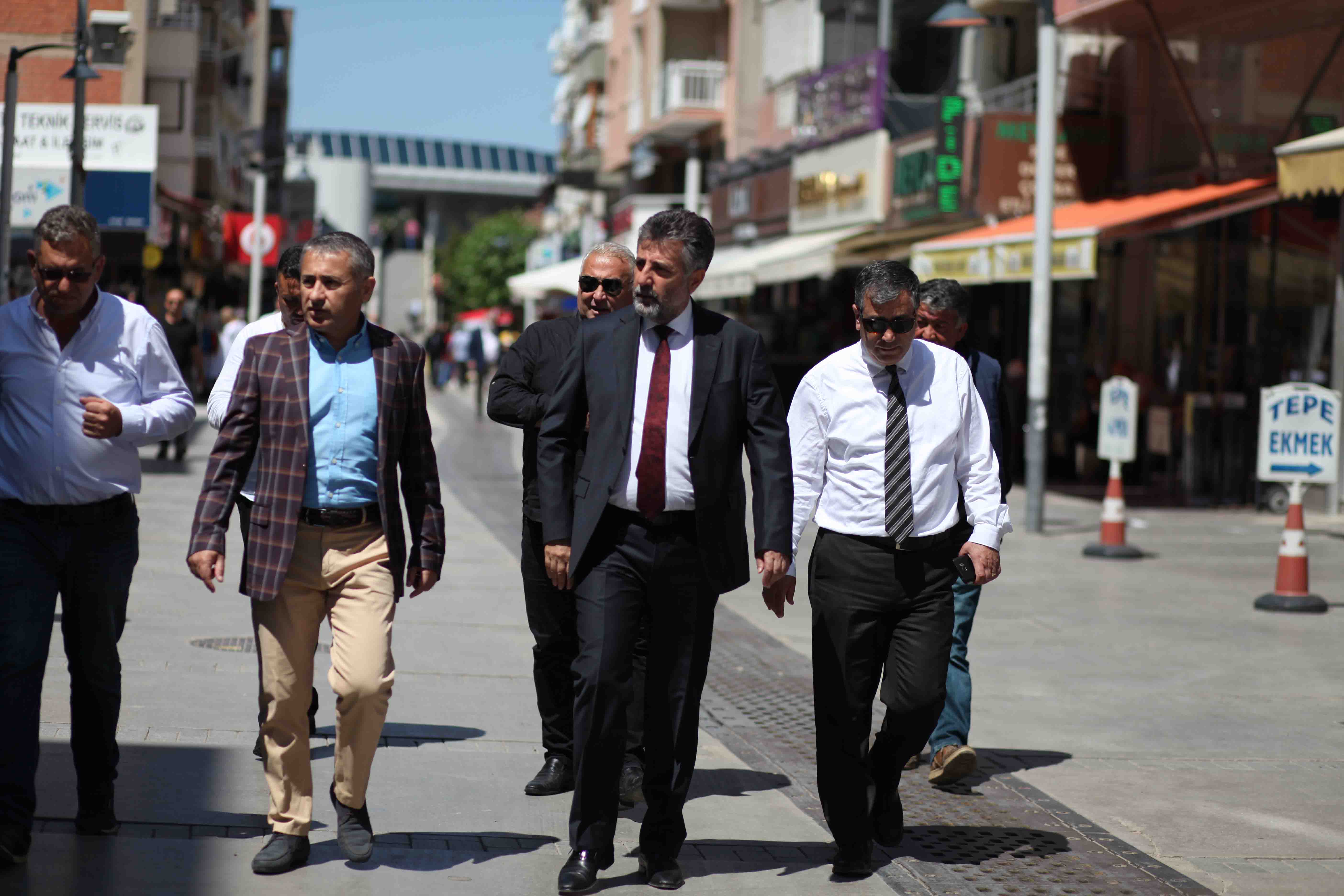 BAYRAKLI SEVGİ YOLU'NA YAĞMUR SUYU KANALI