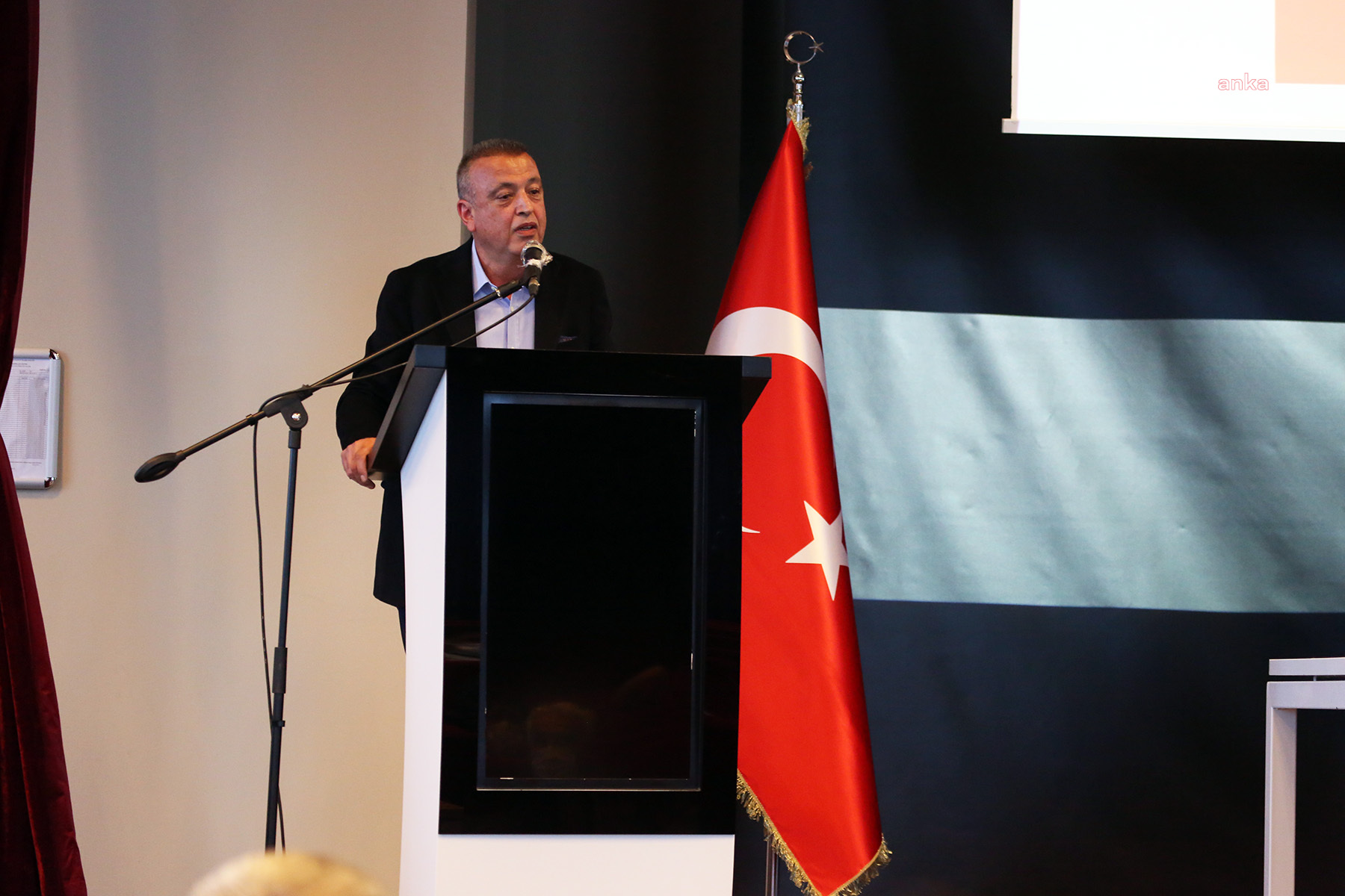ATAŞEHİR BELEDİYESİ’NİN 2021 YILI FAALİYET RAPORU KABUL EDİLDİ