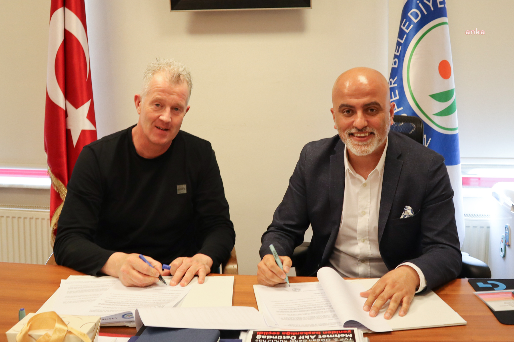 NİLÜFER BELEDİYESPOR’DA VİTAL HEYNEN DÖNEMİ